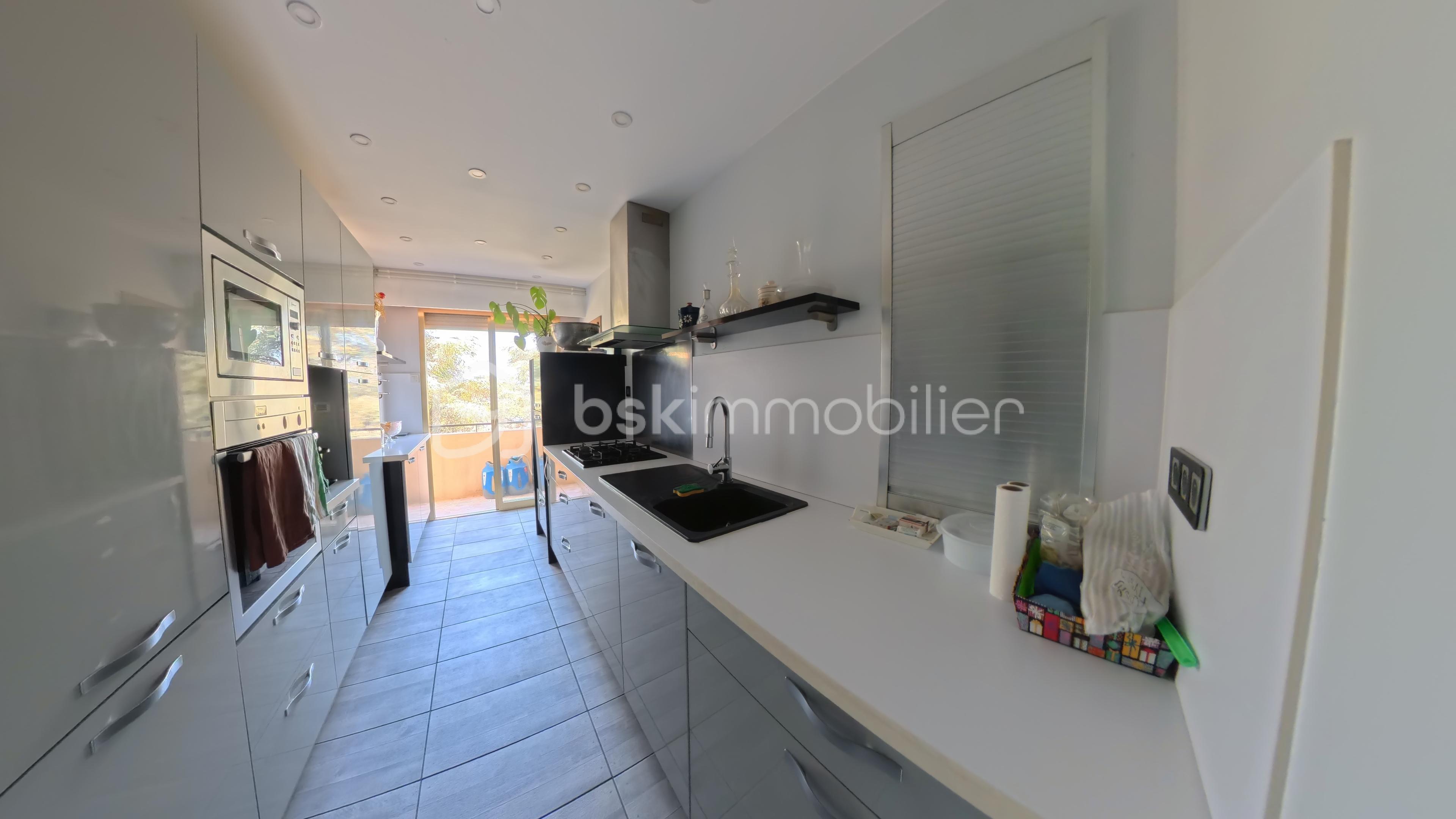 Appartement de 75 m² - cuisine 2.jpg