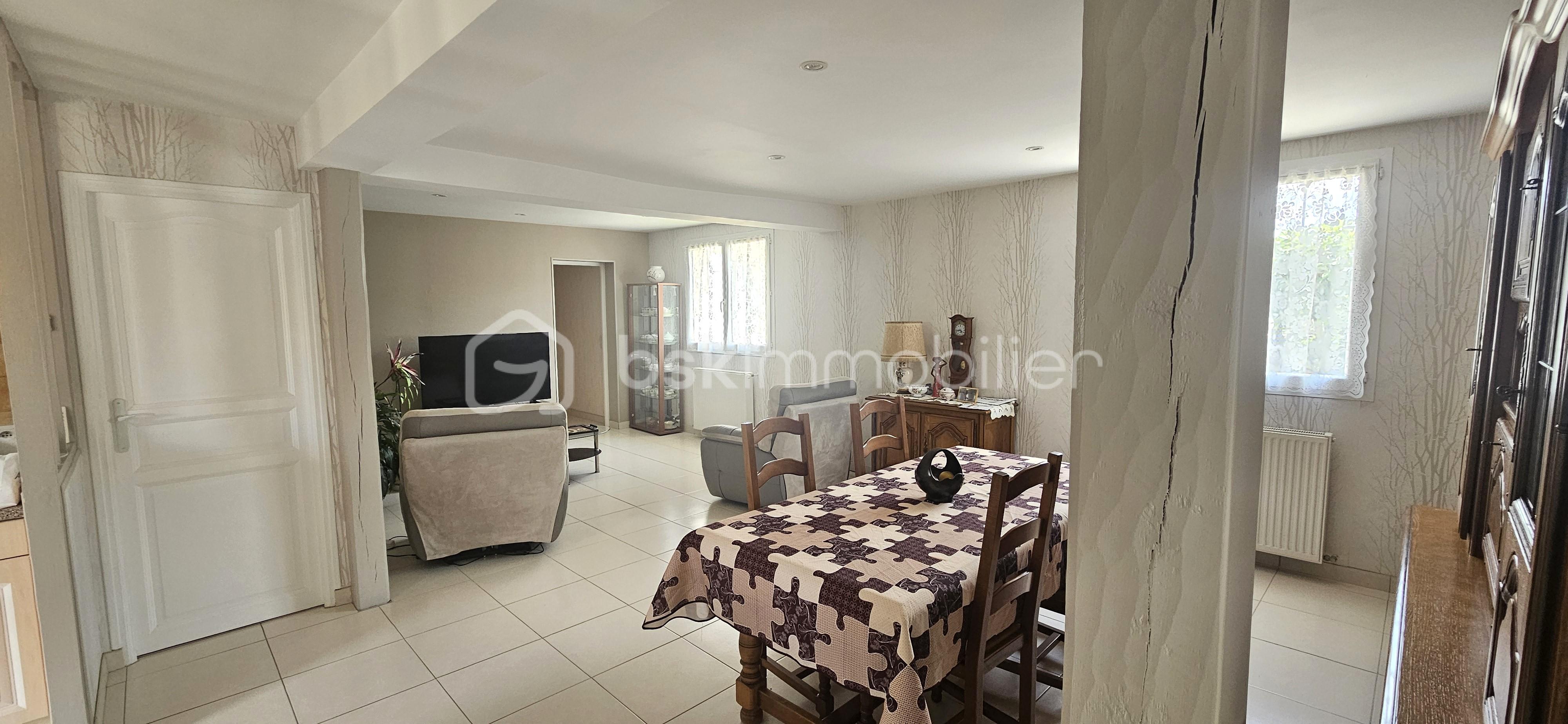 Maison de 115 m² - salon.jpg