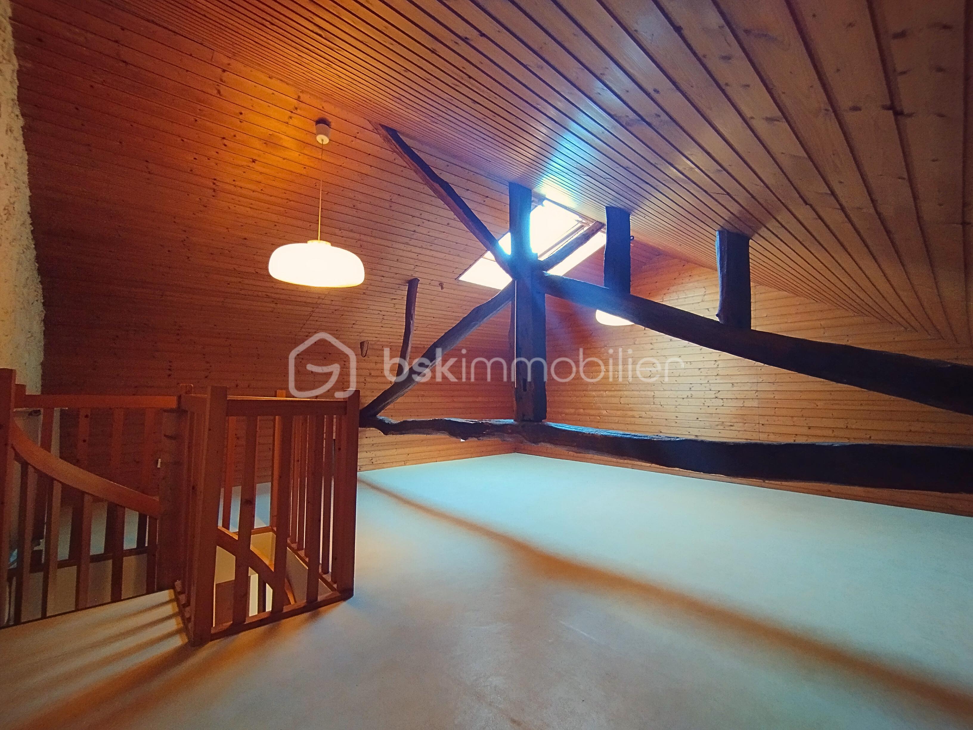 Maison de 232 m² - IMG_20251018_145136 - Modifié.jpg