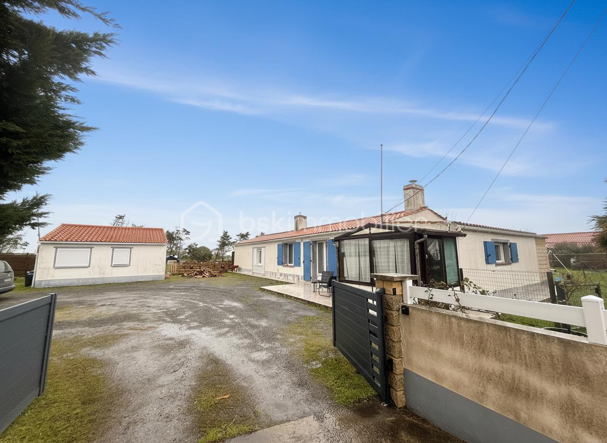 Maison de 170 m² - generated_2026-01-23T18_55_34.849.jpg