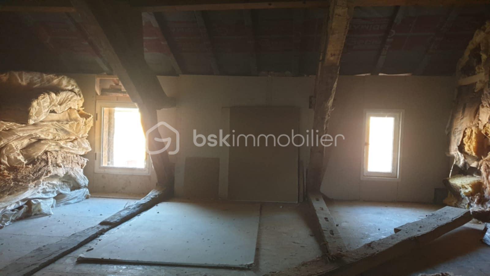 Immeuble mixte de 180 m² - c933f625-7533-428a-aceb-36799df0a204.jpg