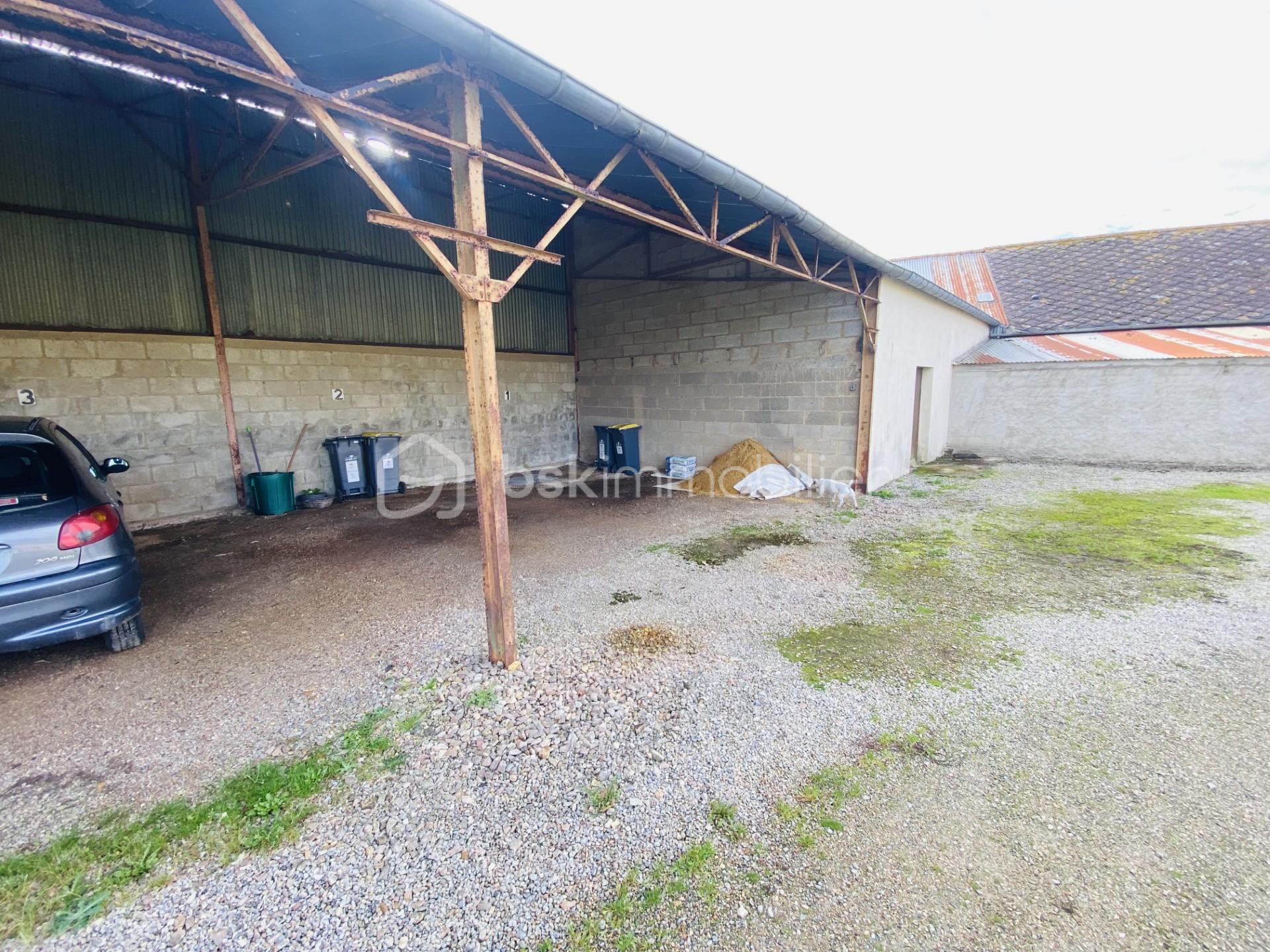 Terrain de 1 050 m² - thumbnail_IMG_9697.jpg