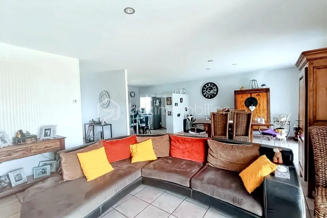 Maison de 125 m² - hoqi-fe126bde9d4a4807ad951a28f6e8447d.jpg