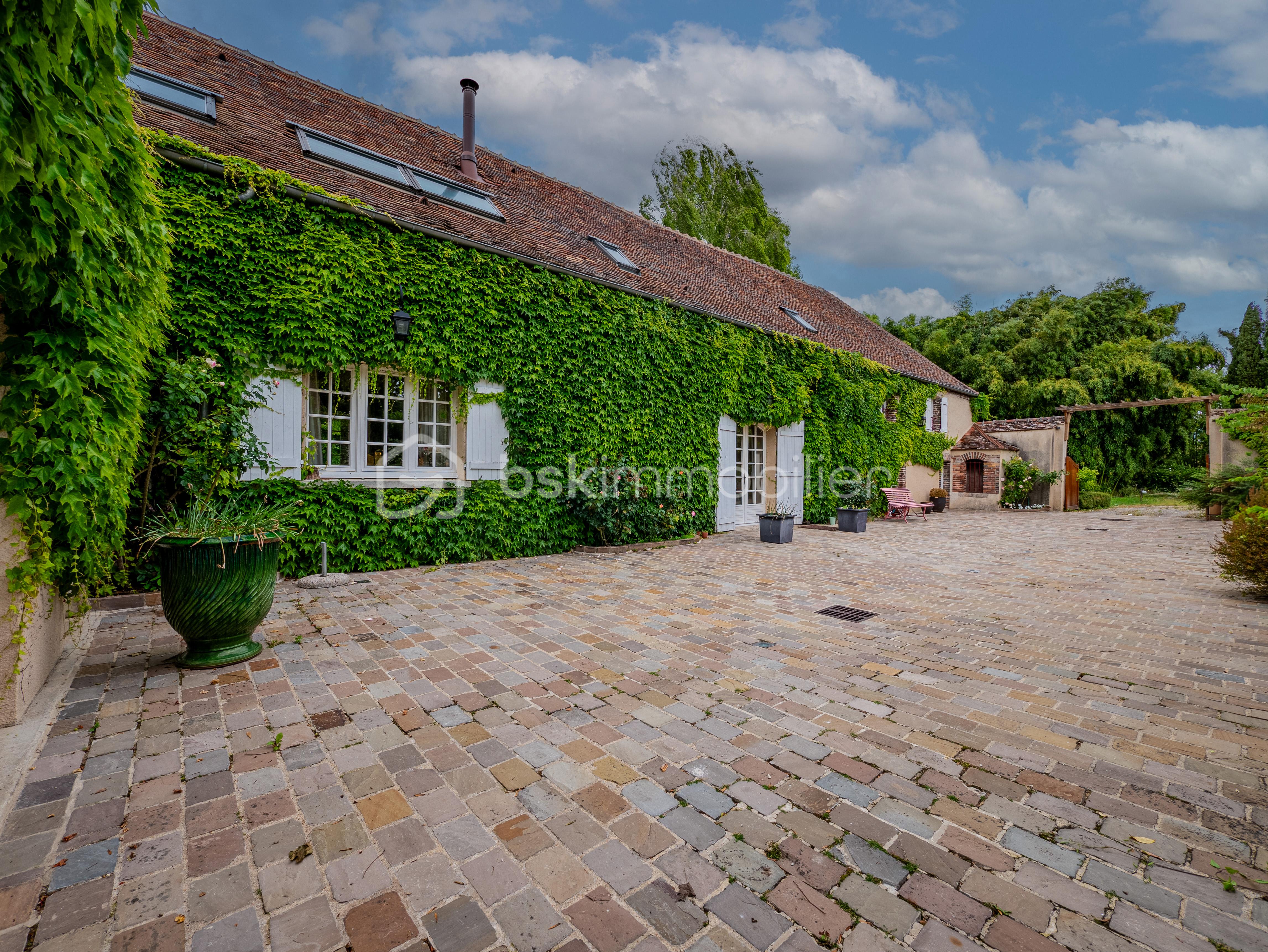 Demeure de 260 m² - 4.jpg