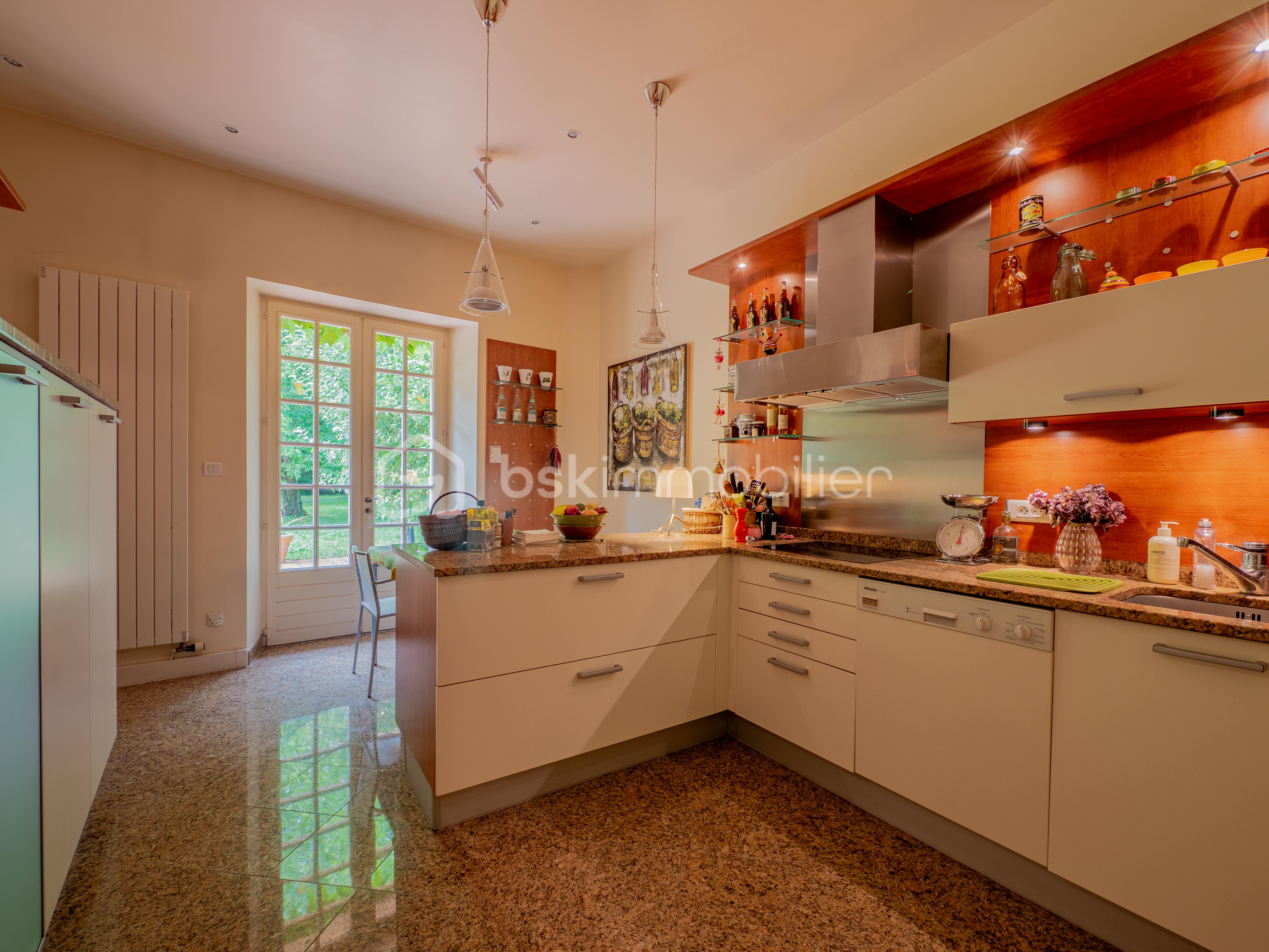 Demeure de 260 m² - 14.jpg
