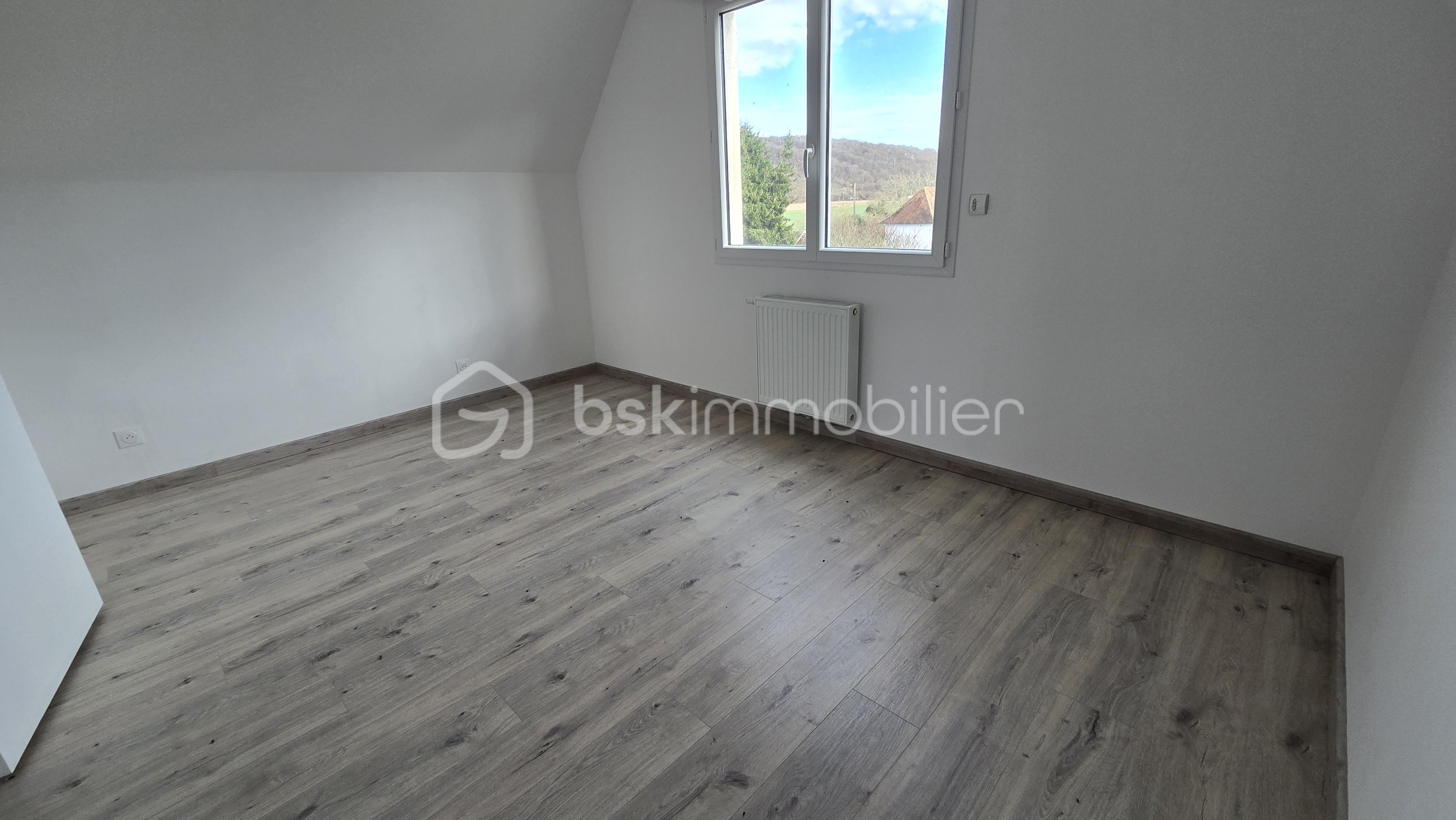 Maison traditionnelle de 107 m² - 20251216_131841.jpg