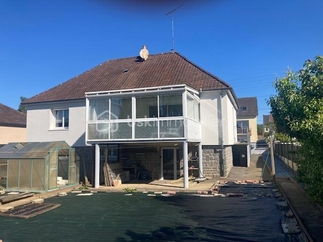 Maison 5 pièces 87 m² · à Le Bourgneuf-la-Foret · 87 m² · 168 000 €