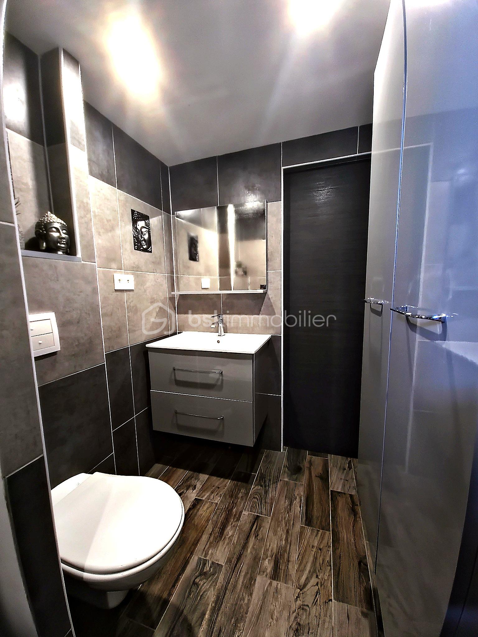 16 SE 2EME  ETAGE AB.jpg