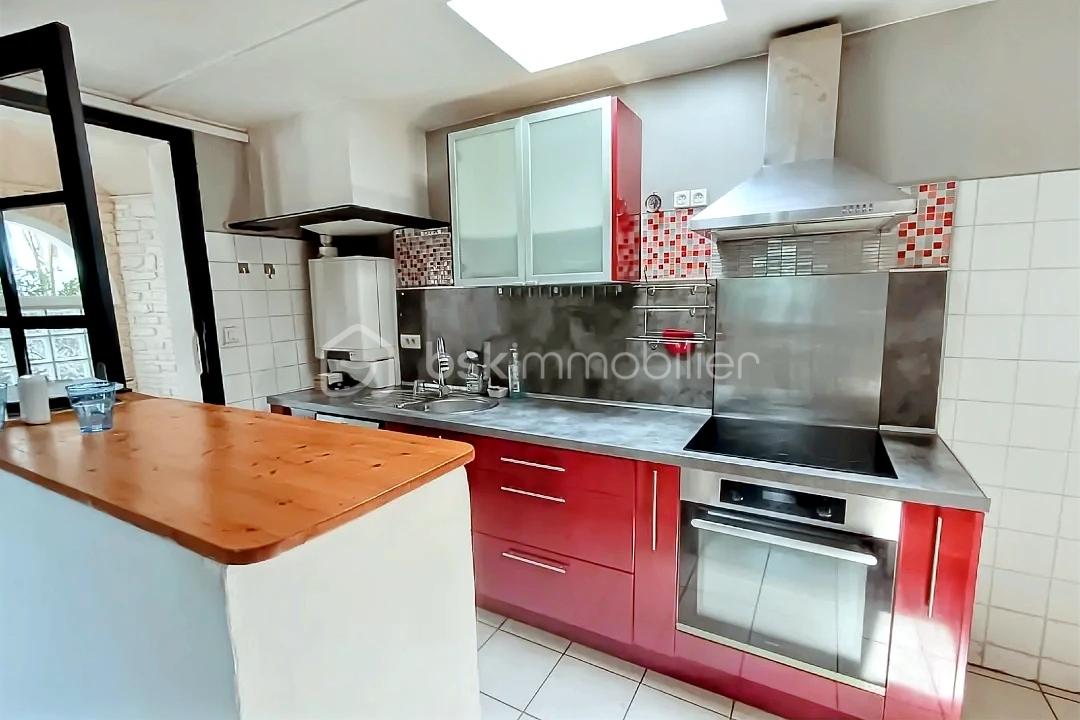 Maison de 90 m² - hoqi-89bb07e753044b3b987e855f4c9f9153.jpg