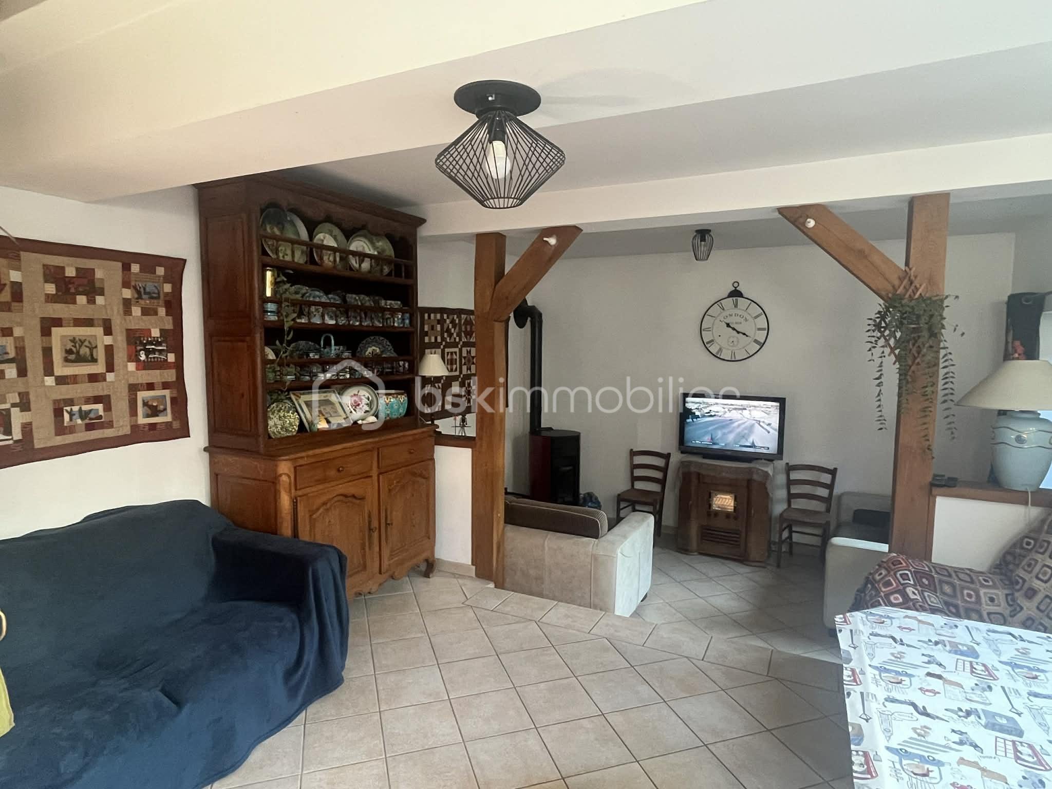 ef6a34ee-83df-4c73-bb5f-55e4b3fa9147.jfif