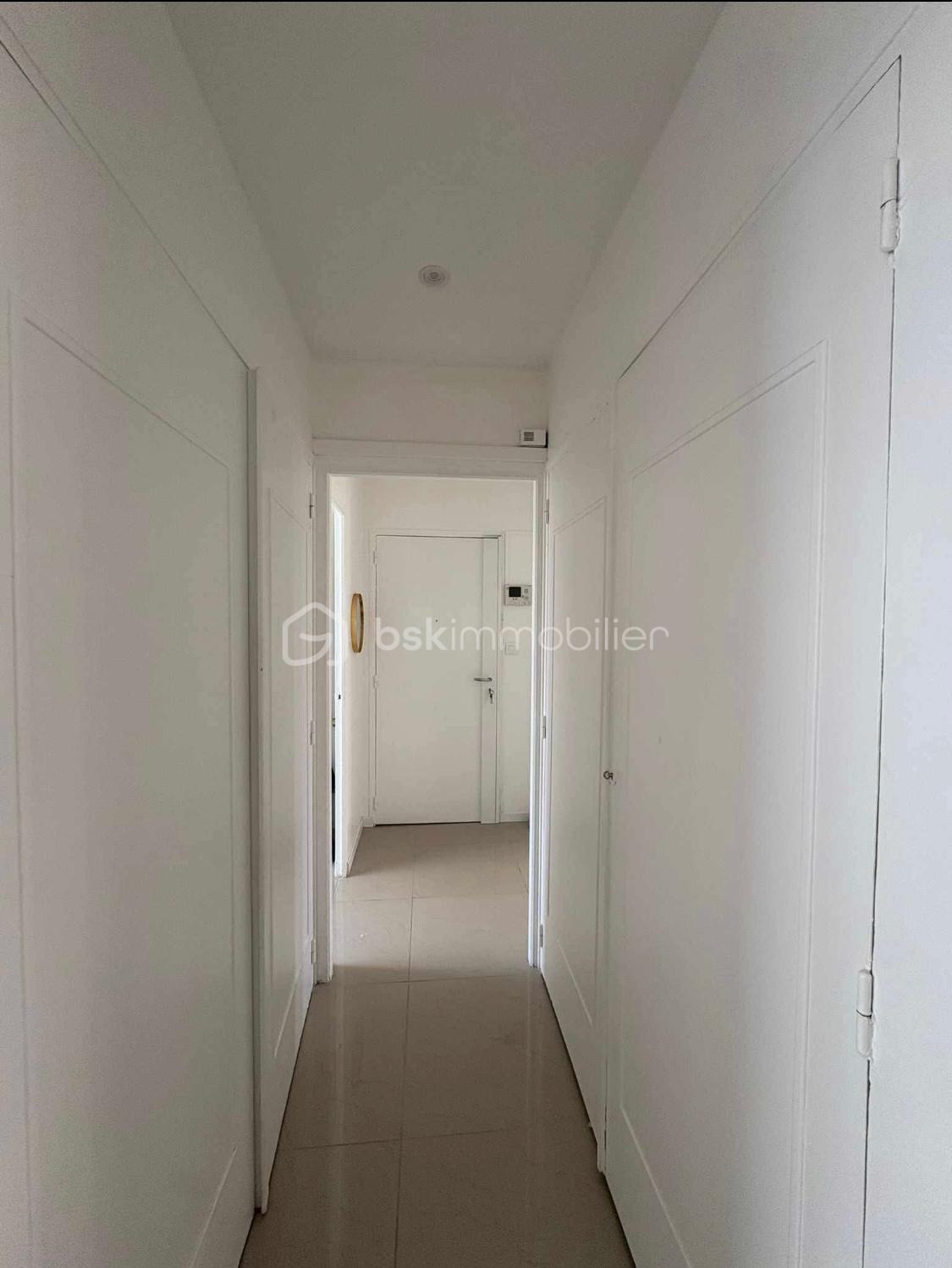 Appartement de 68 m² - PHOTO-2025-09-26-11-55-44 3.jpg