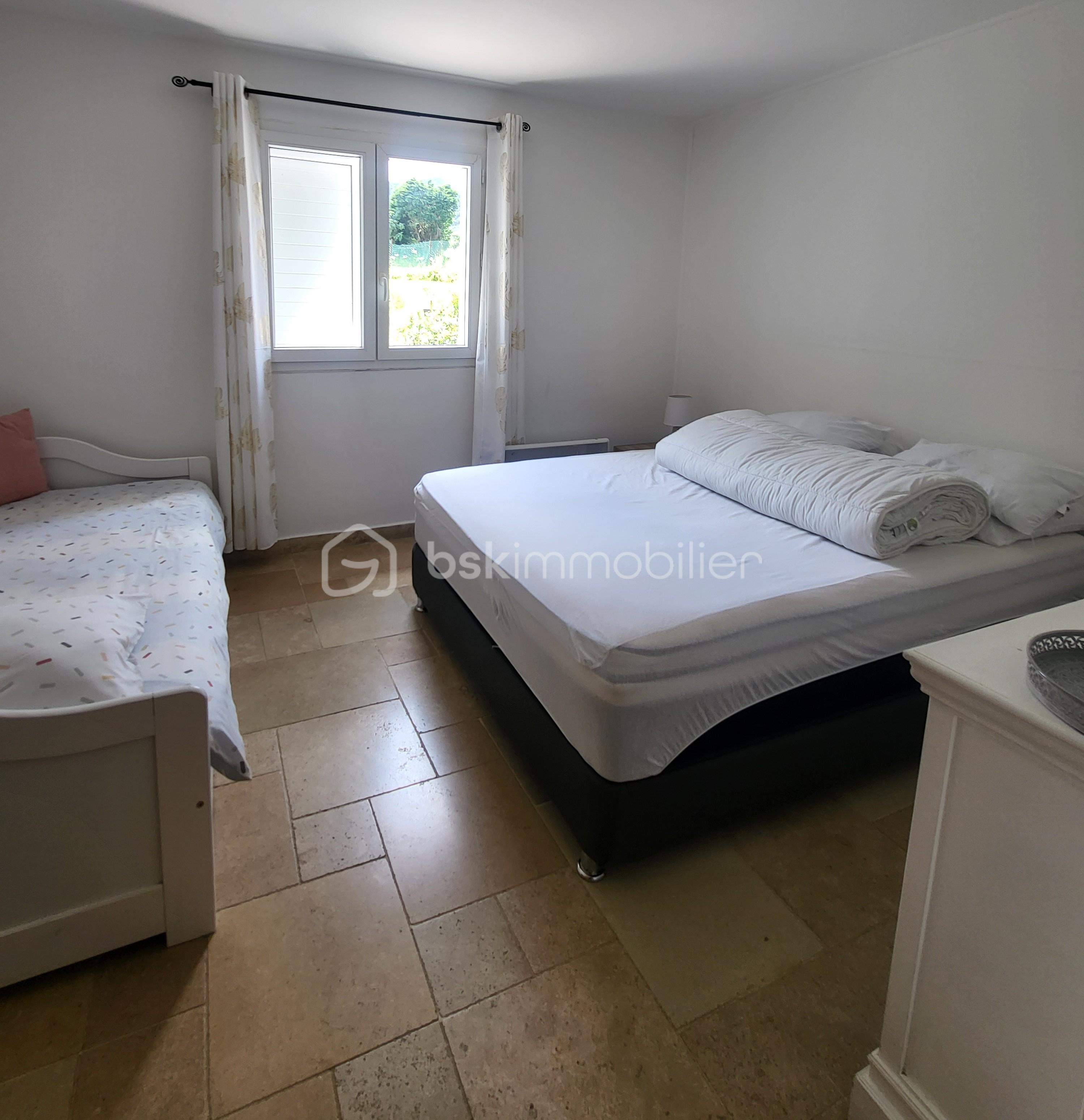 Maison de 113 m² - Chambre 3.jpg