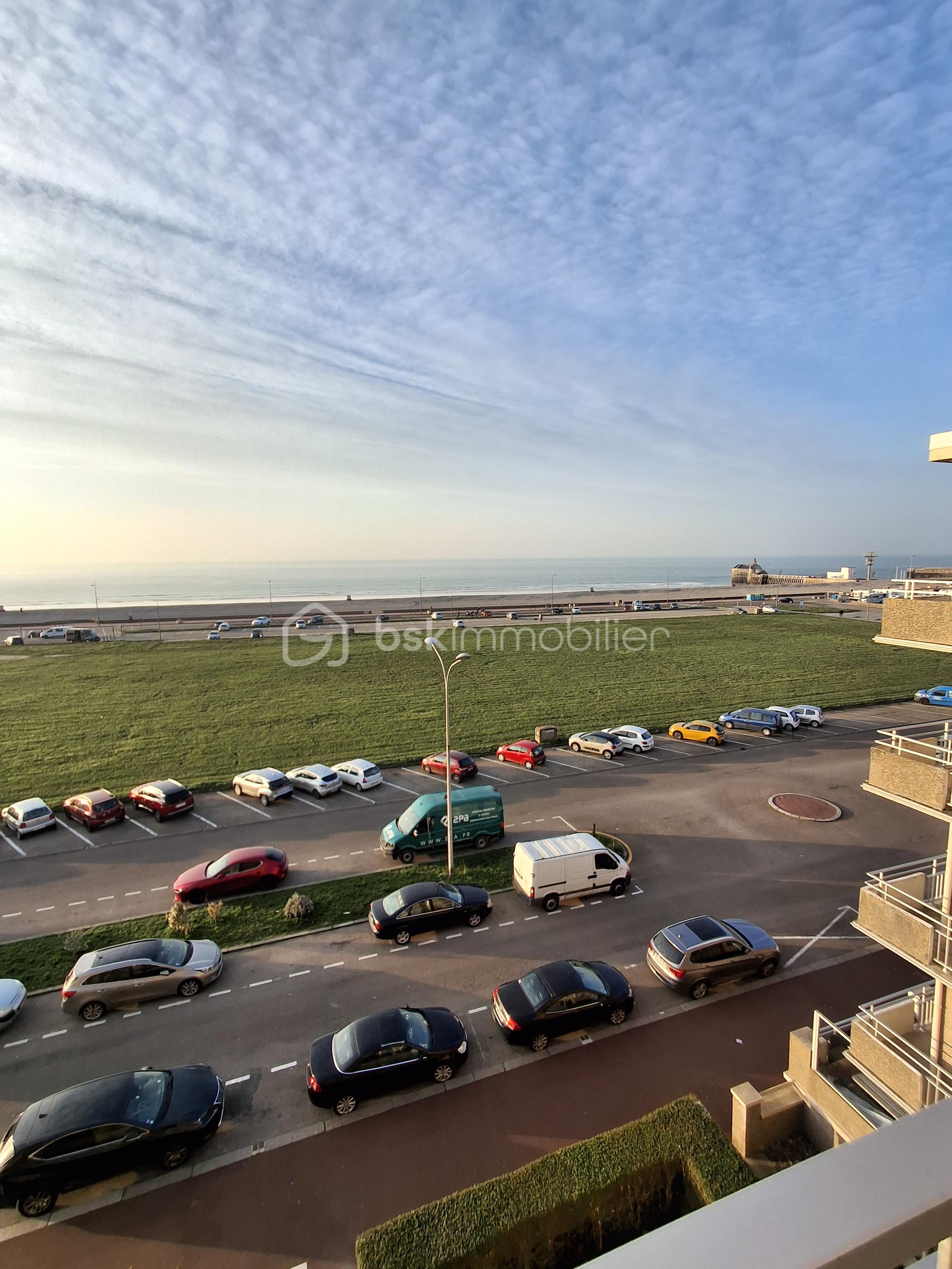 Vue mer vers jetée portrait 03.03.png