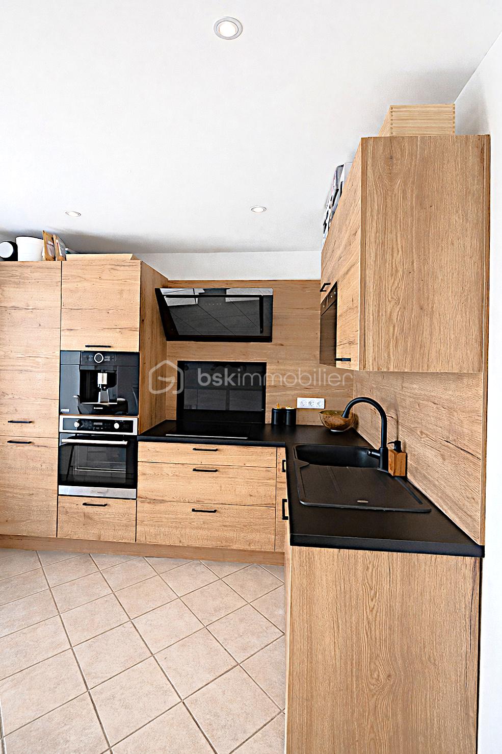 AMA CUISINE.png