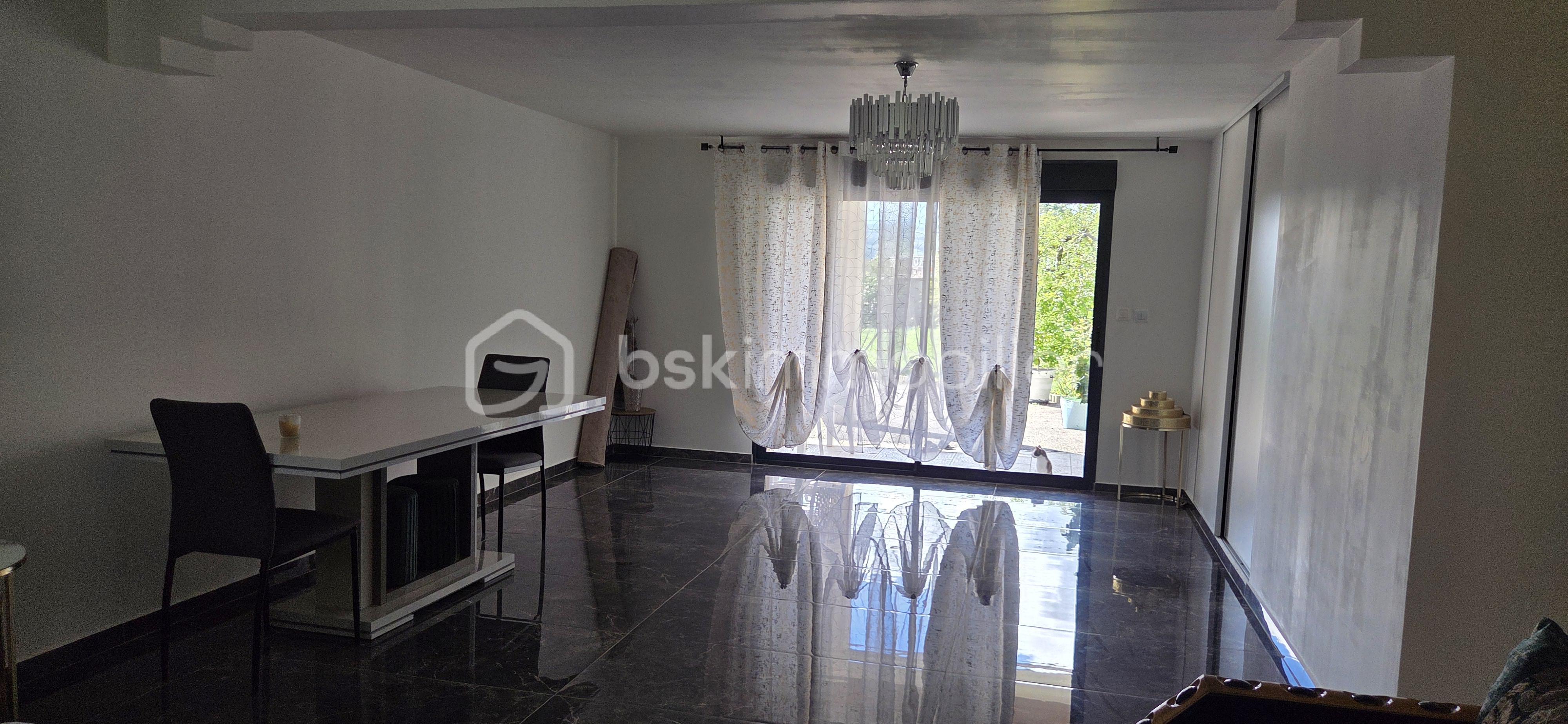 Maison de 180 m² - 20250922_151150 (1).jpg