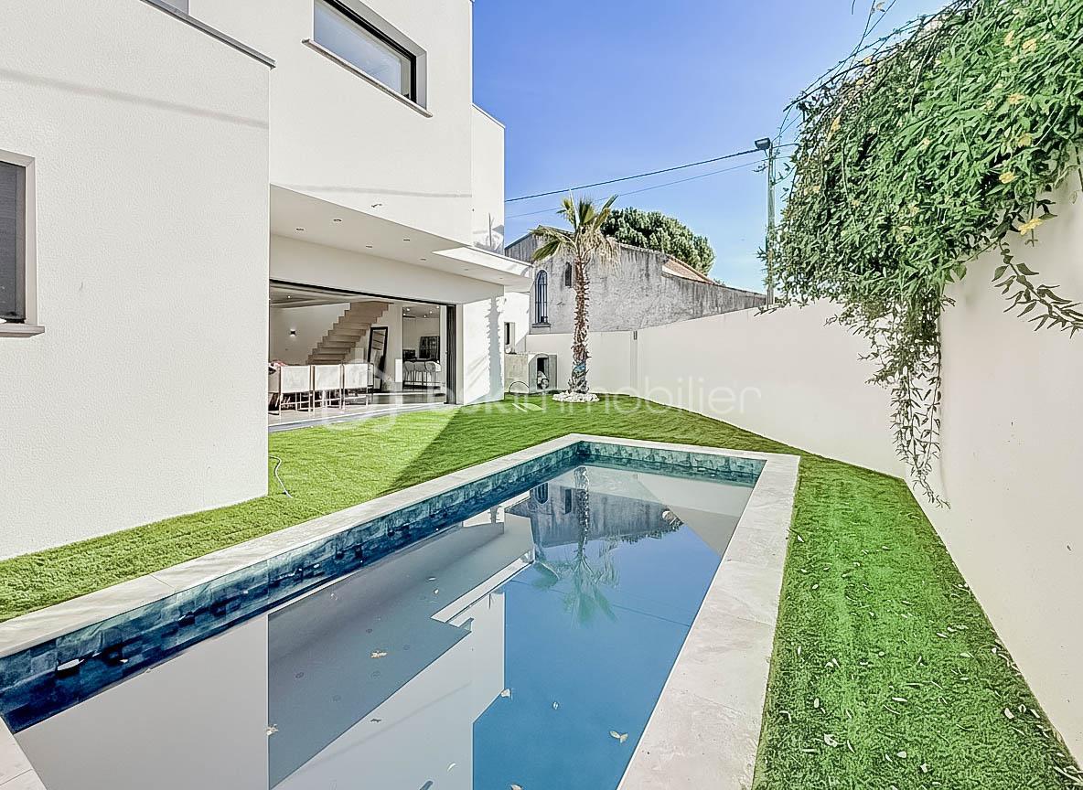 Maison contemporaine de 170 m² - PHOTO-2026-01-13-00-16-39 4.jpg