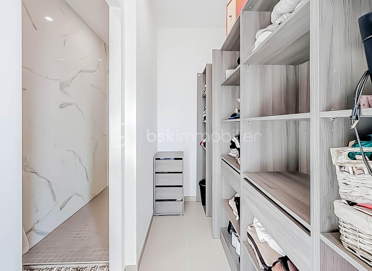 Maison contemporaine de 170 m² - PHOTO-2026-01-13-00-16-38 4.jpg