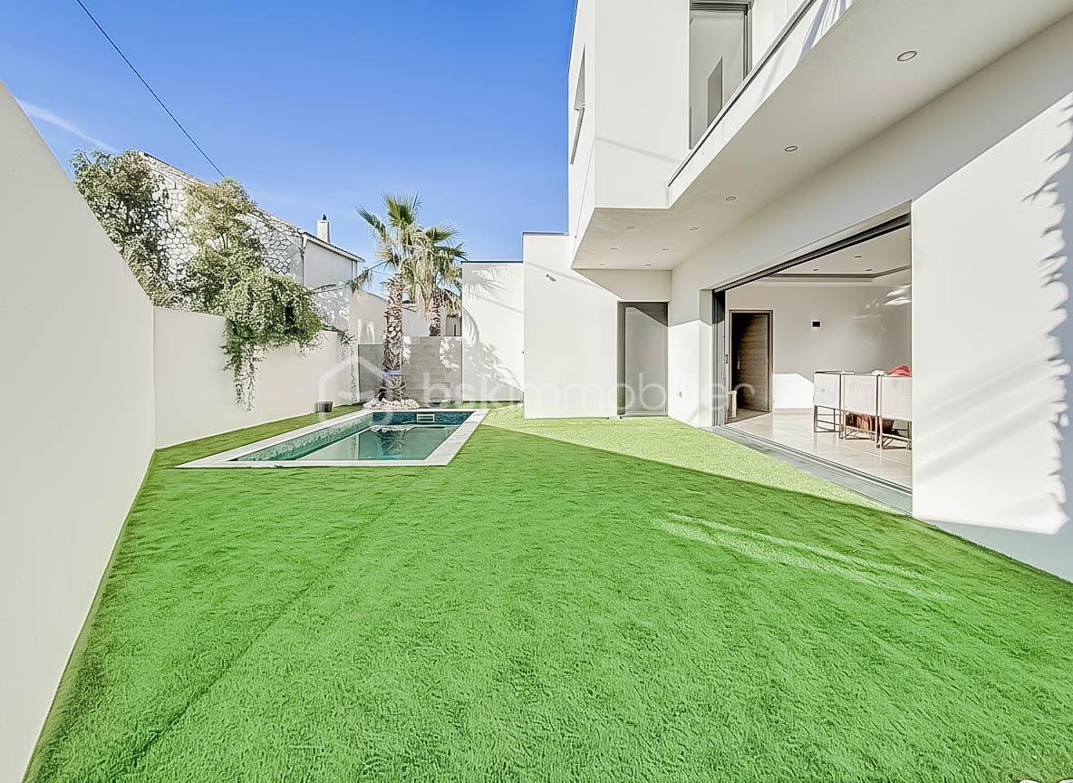 Maison contemporaine de 170 m² - PHOTO-2026-01-13-00-16-39.jpg