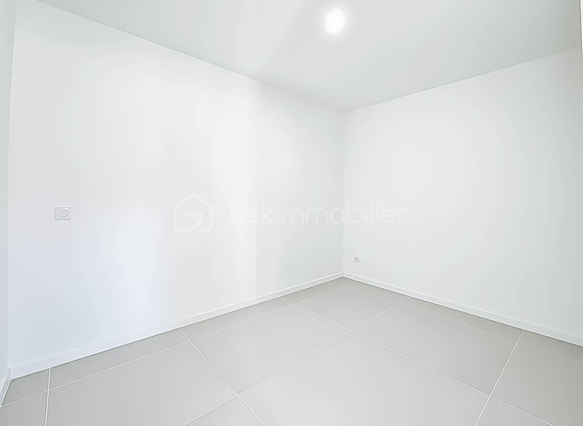 Maison contemporaine de 170 m² - PHOTO-2026-01-13-00-16-39 10.jpg