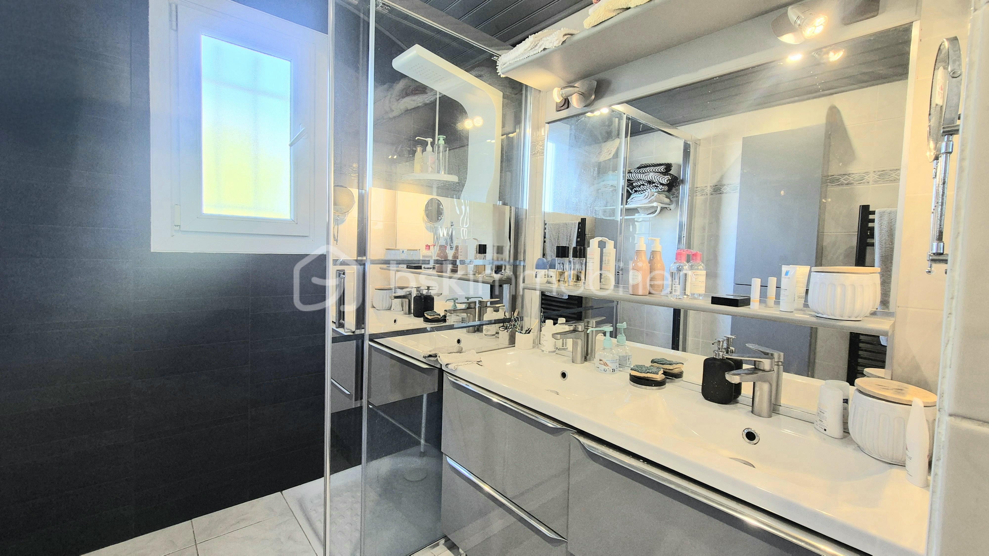 Maison de 131 m² - 20251105_150332.jpg