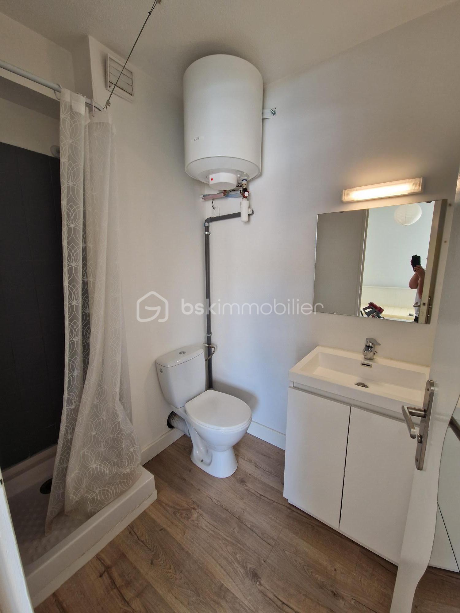 Appartement de 11,50 m² - Salle d'eau.jpg