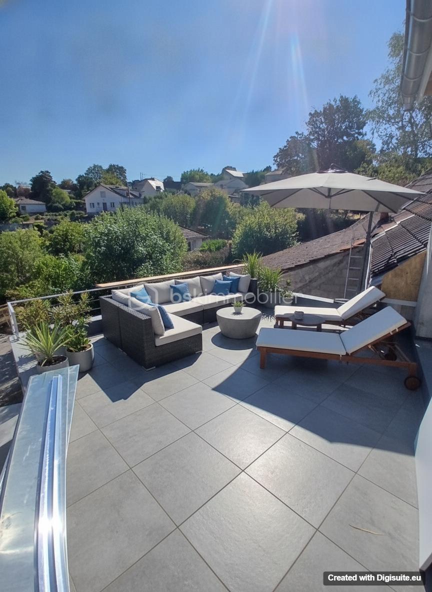 VIRTUEL T3 CHAMPVANS 1 ETAGE TERRASSE 2.png