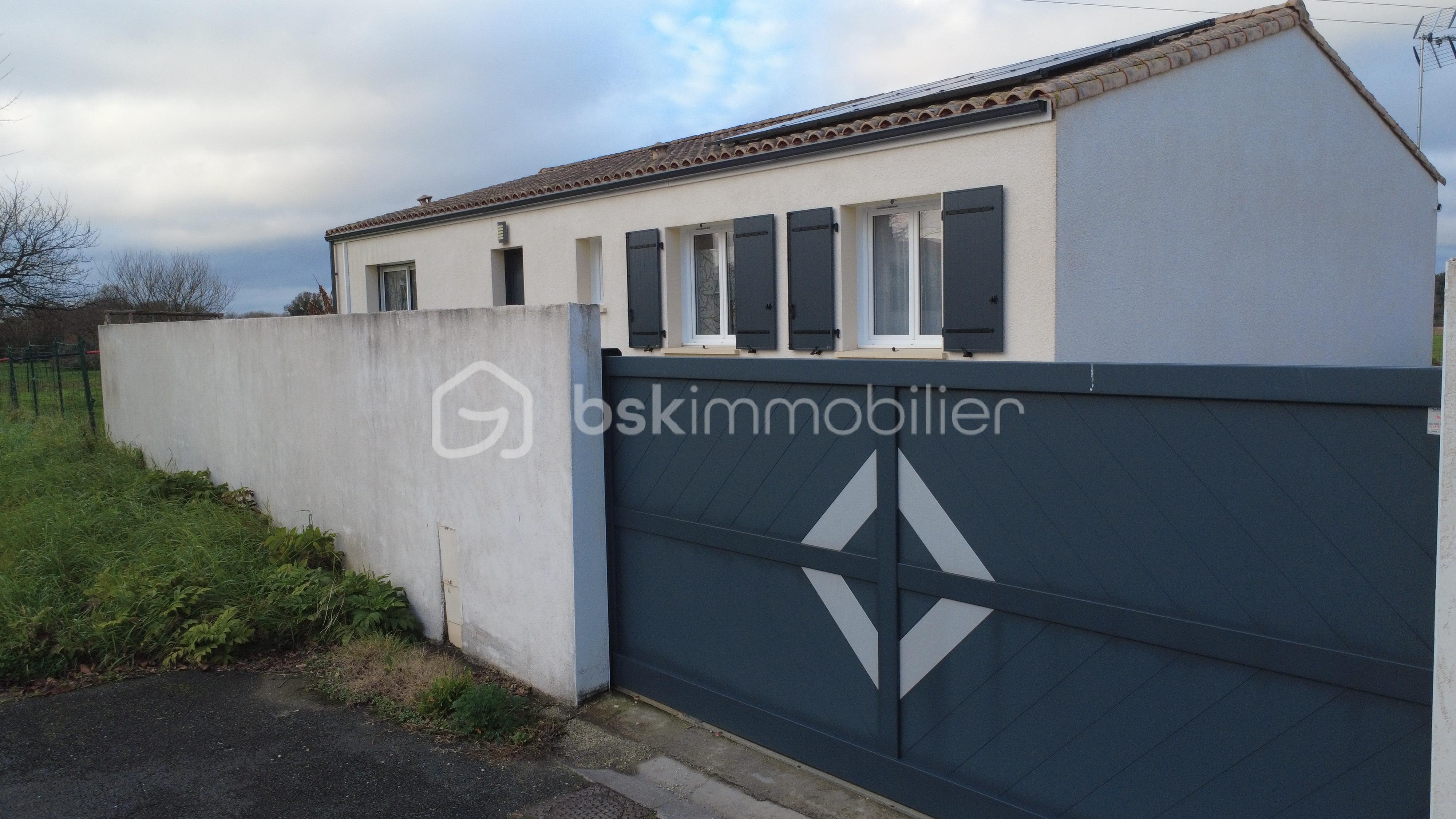 Maison traditionnelle de 115 m² - DJI_0387.JPG