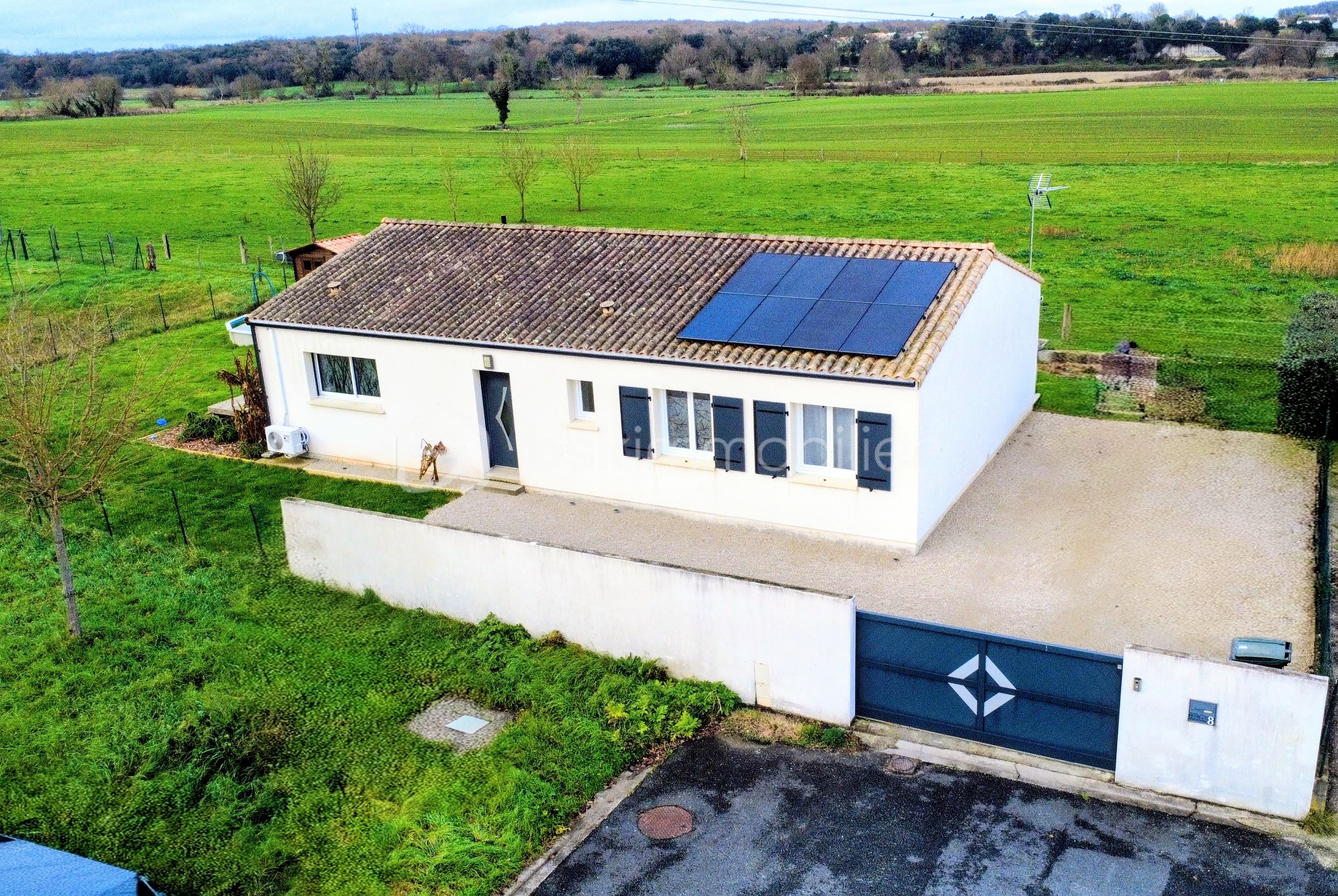 Maison traditionnelle de 115 m² - DJI_0378.JPG