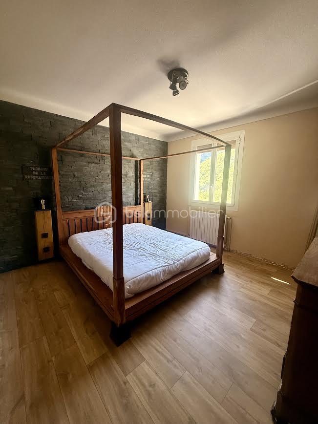 Maison de 155 m² - Chambre 2.jpg