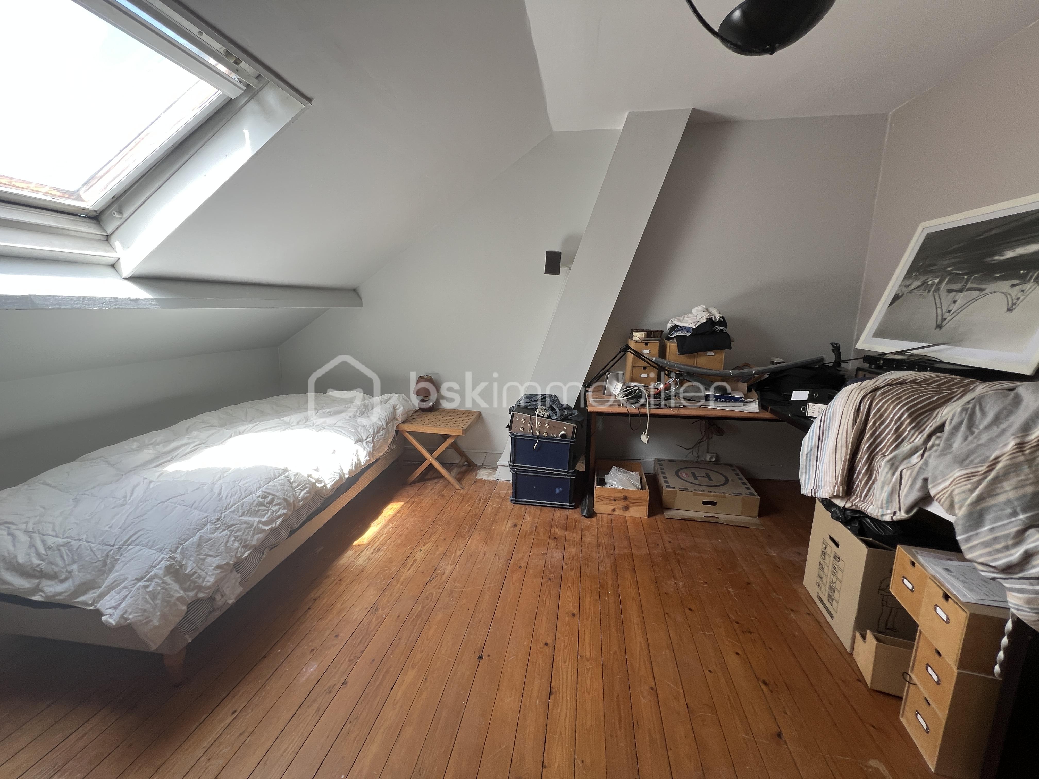 NICOLAS VAN DE WALLE BSKIMMOBILLIER MAISON MONTFORT Mr STRAGER 1.JPG