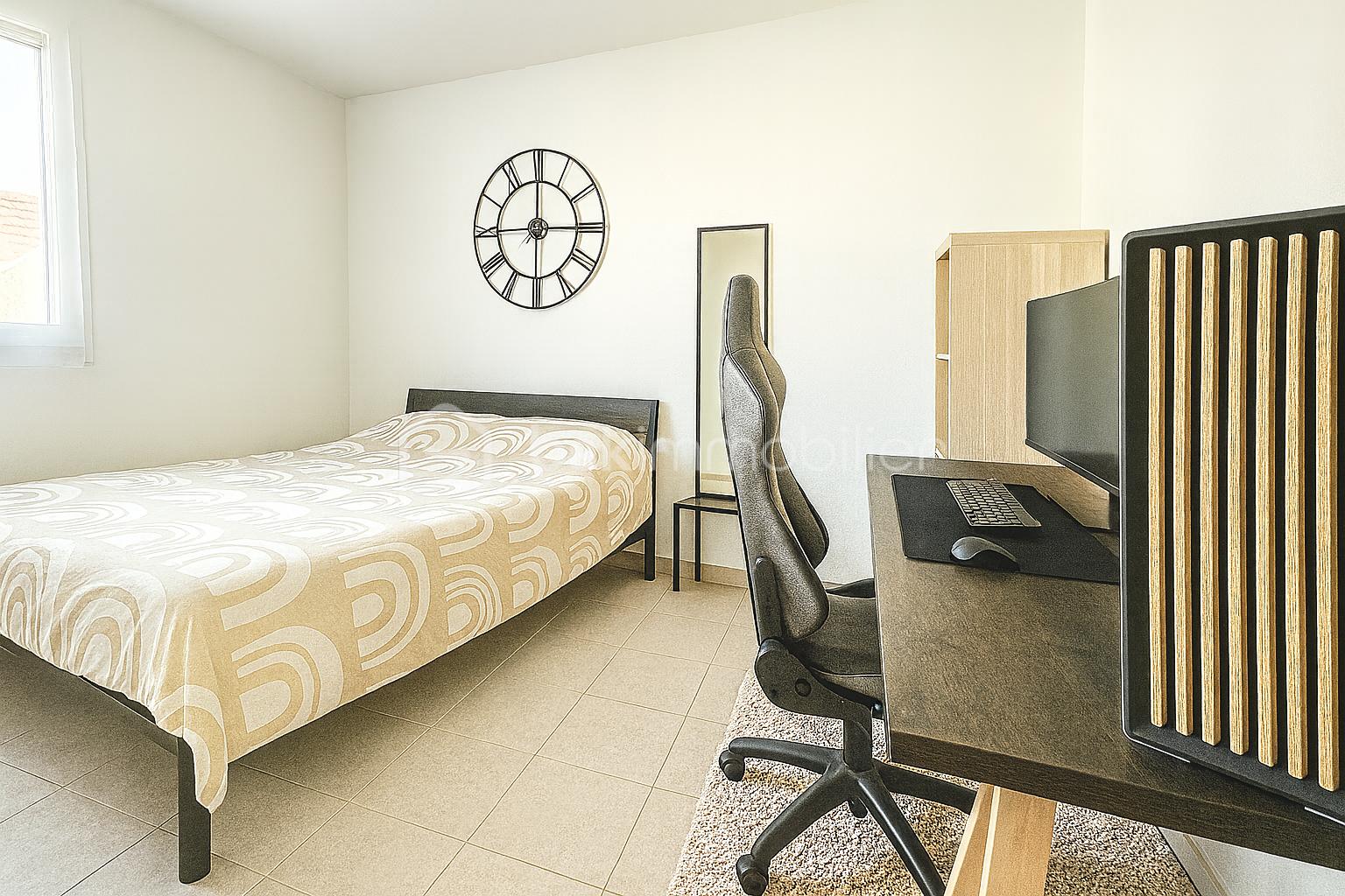 Appartement de 41 m² - Chambre et bureau à domicile moderne.png