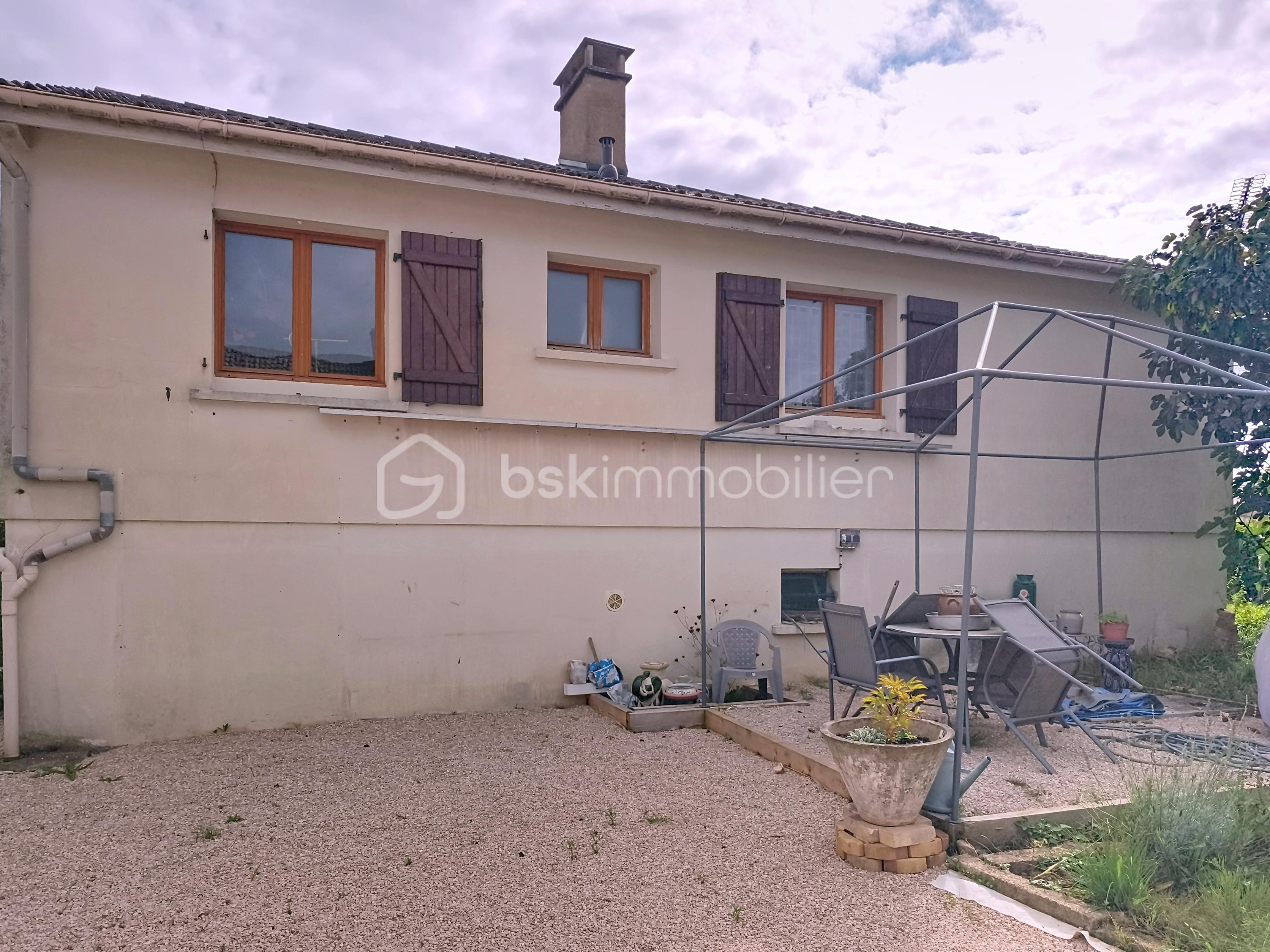 Maison de 64 m² - saint-usage_00001 (2).jpg