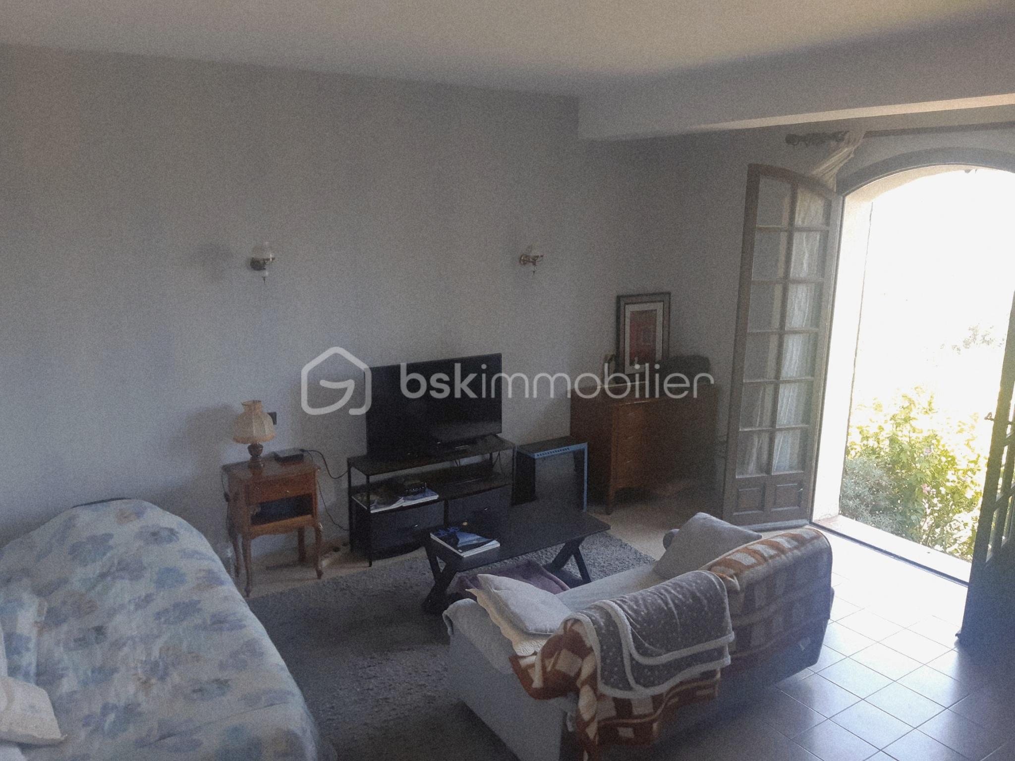 Villa de 201 m² - IMG-20250716-WA0033.jpg