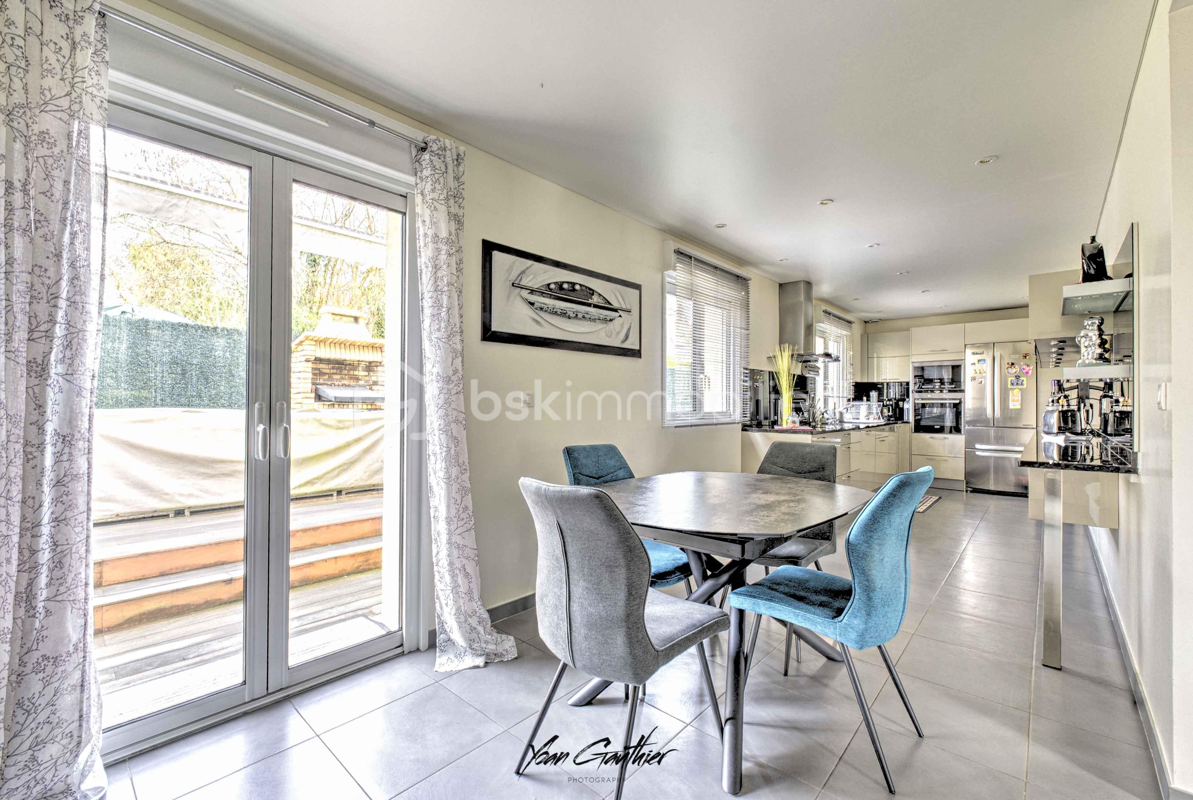 Maison de 110 m² - YG109333_4_5_6_7Optimizer02.jpg