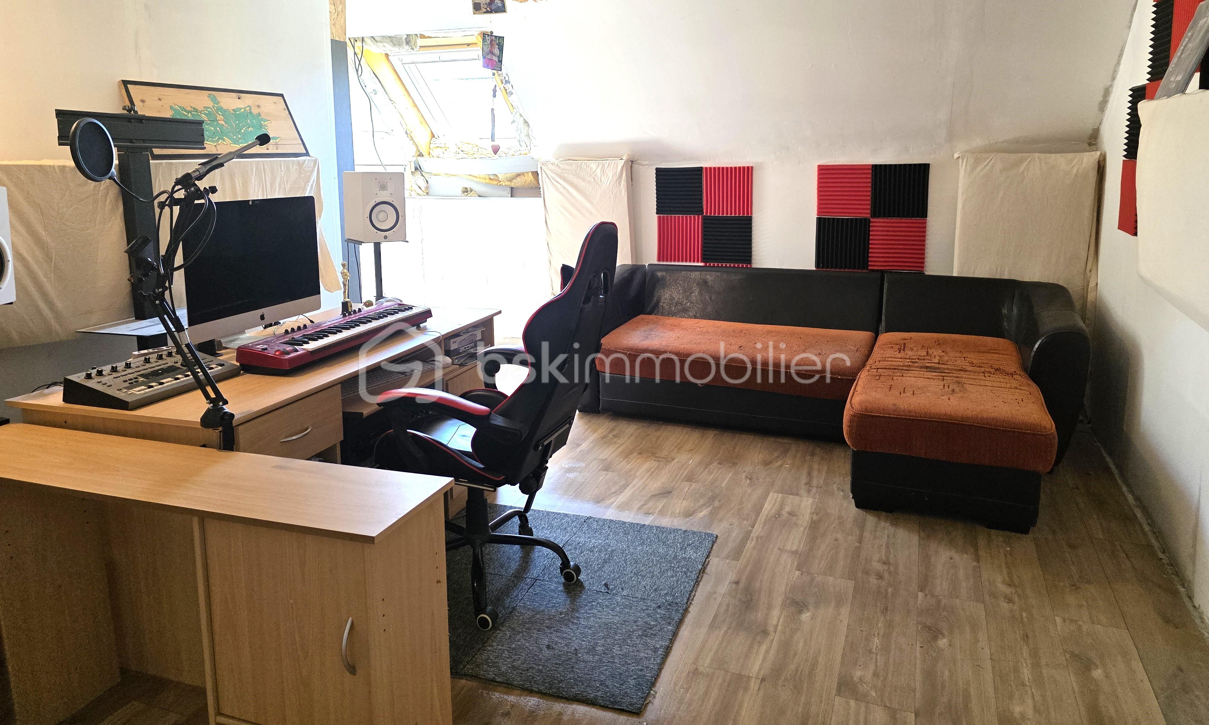 Maison de 81 m² - studio enregistrement.jpg