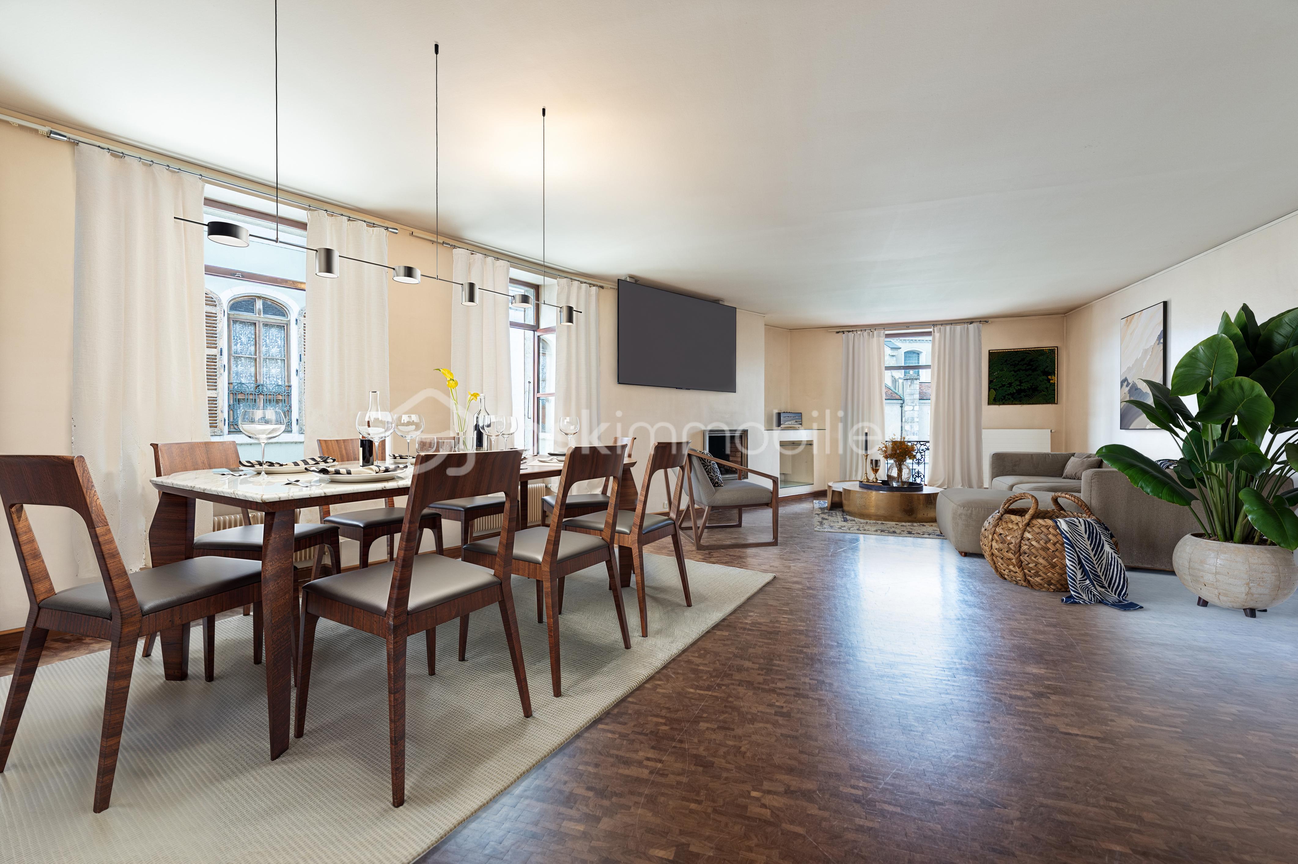 Appartement de 152,04 m² - HomeStaging-1©Kapture.jpeg
