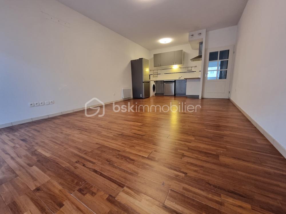 Appartement de 68 m² - Piece a vivre POLYGONE.jpg