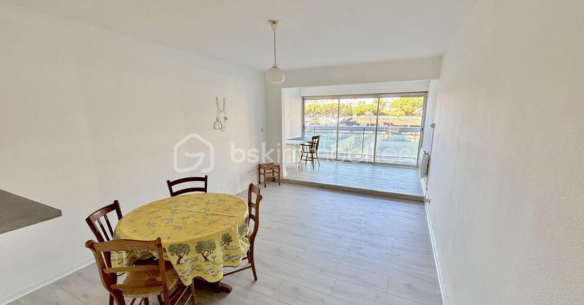 Appartement de 43,70 m² - CARNON 1 (1).jpg