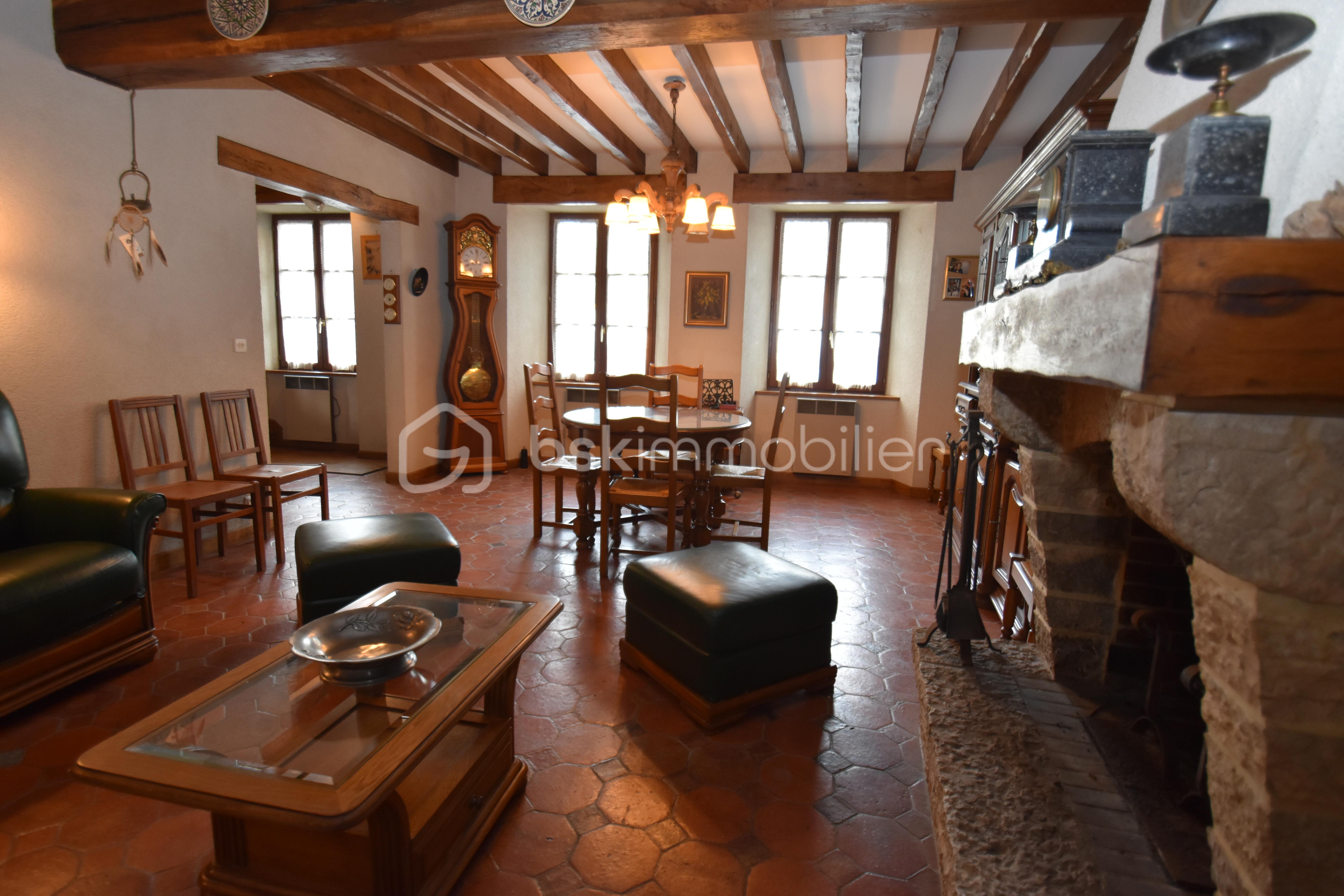 Maison en pierre de 96 m² - sej6.JPG