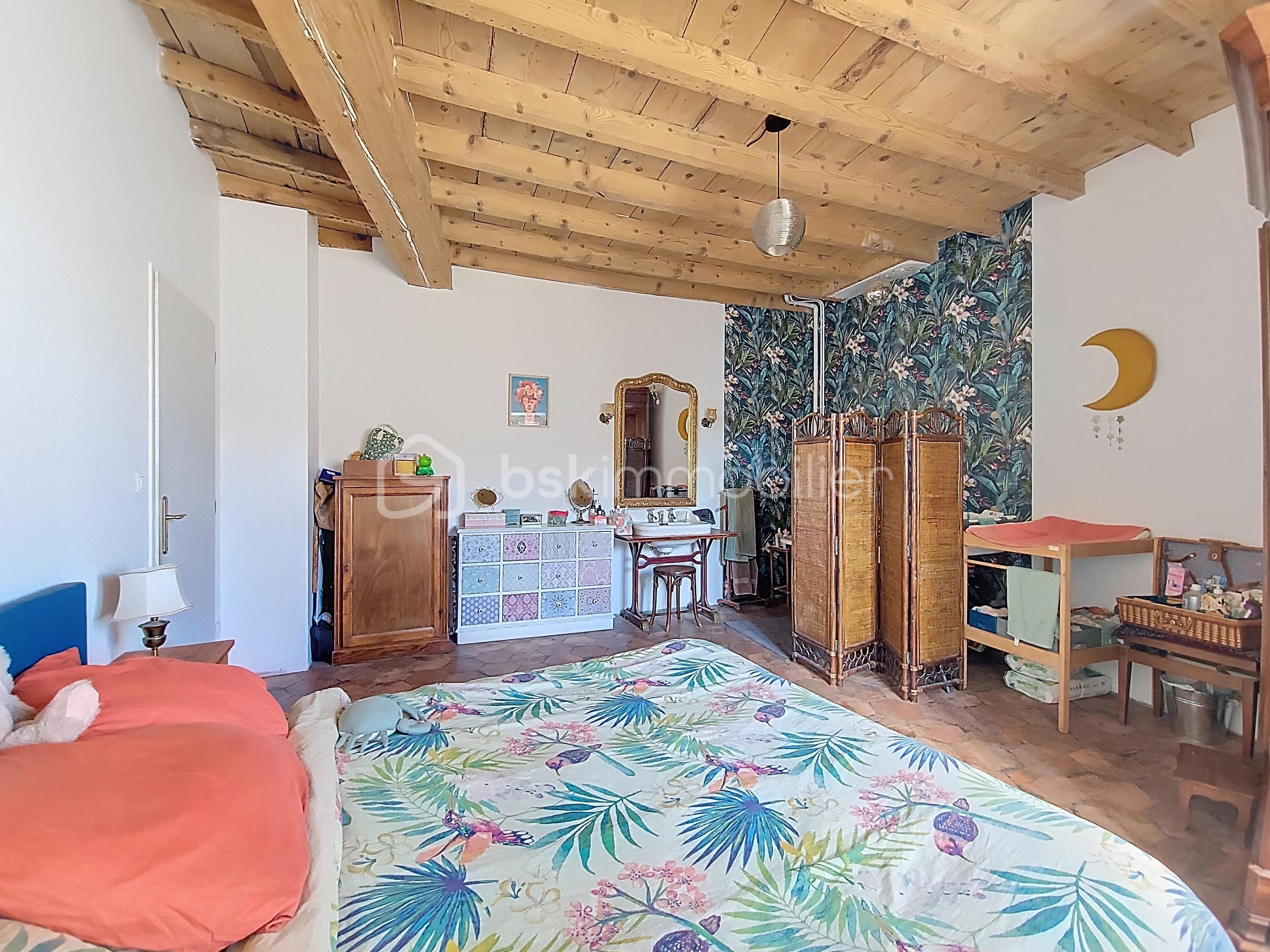 Maison de village de 170 m² - Ch1 (3).jpg