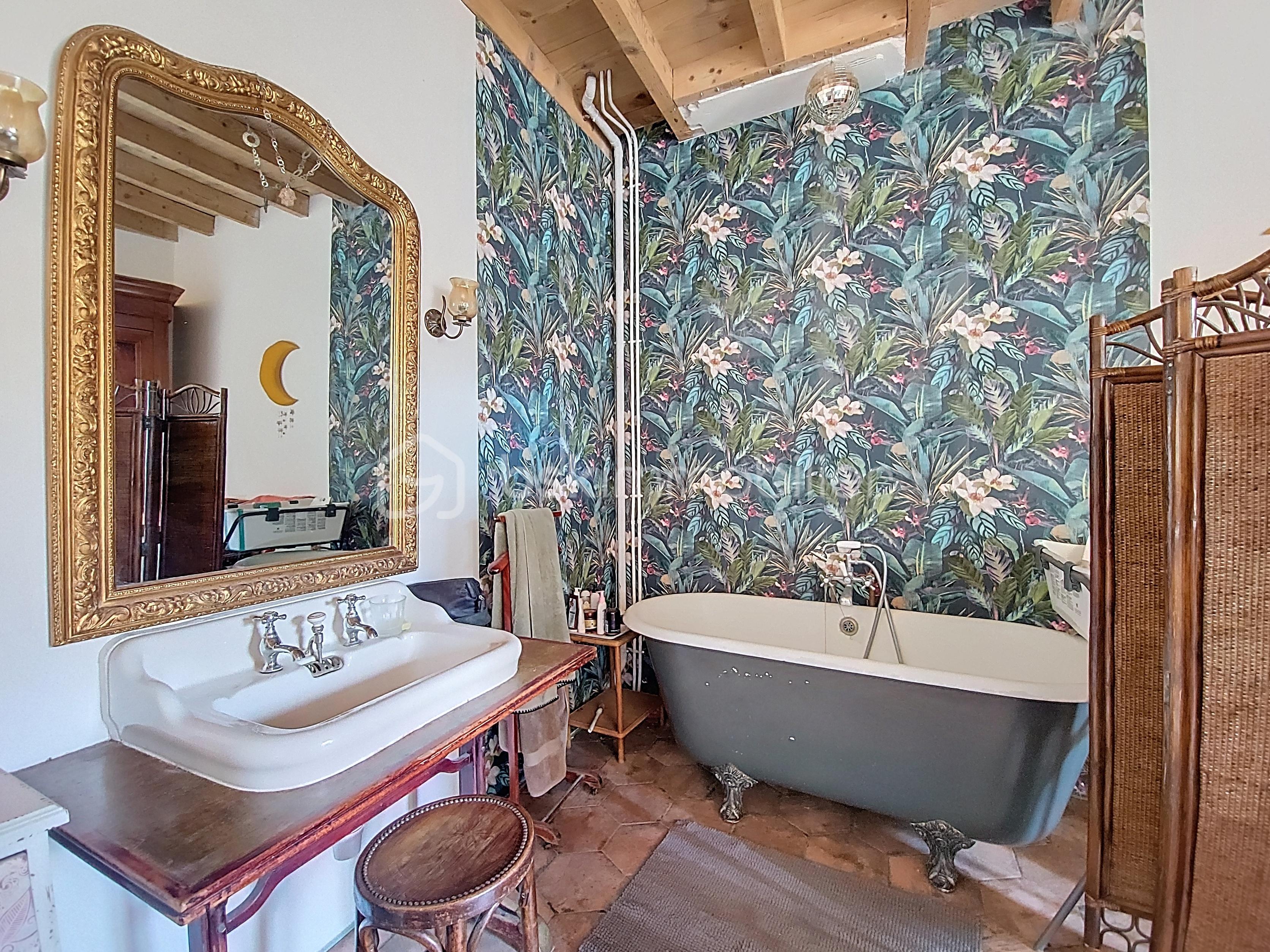 Maison de village de 170 m² - Ch1 (1).jpg