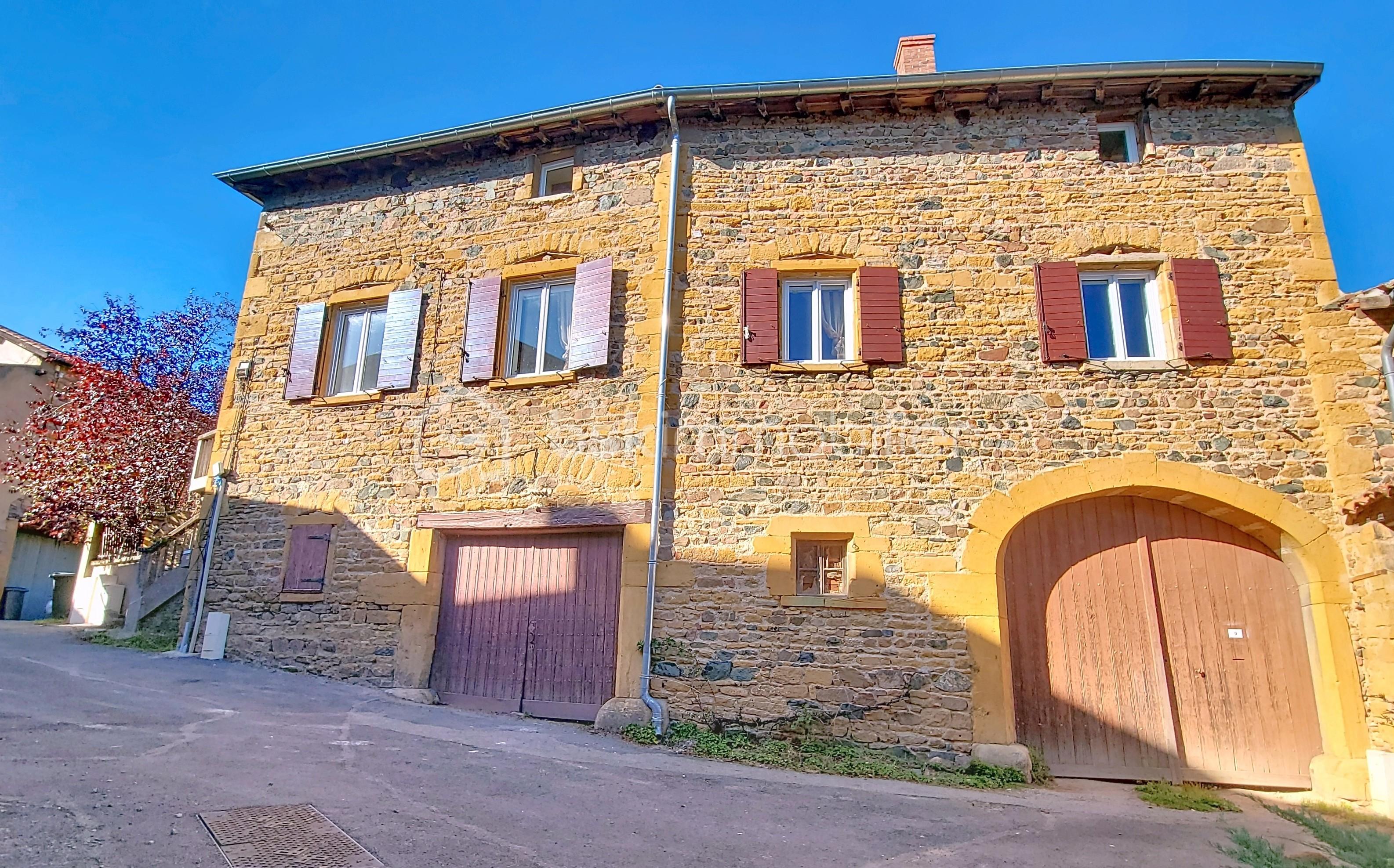 Maison de village de 170 m² - Facade 1.jpg