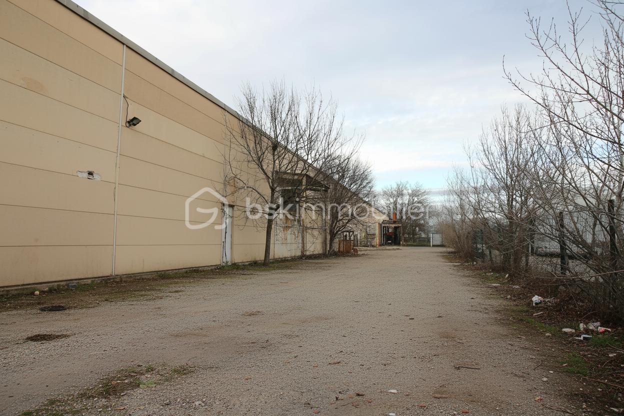 Fonds de commerce - generated_2026-01-08T18_10_51.770.jpg