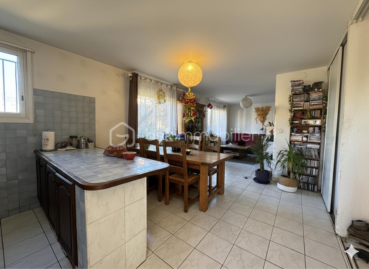 Immeuble mixte de 175 m² - IMG_2080.PNG