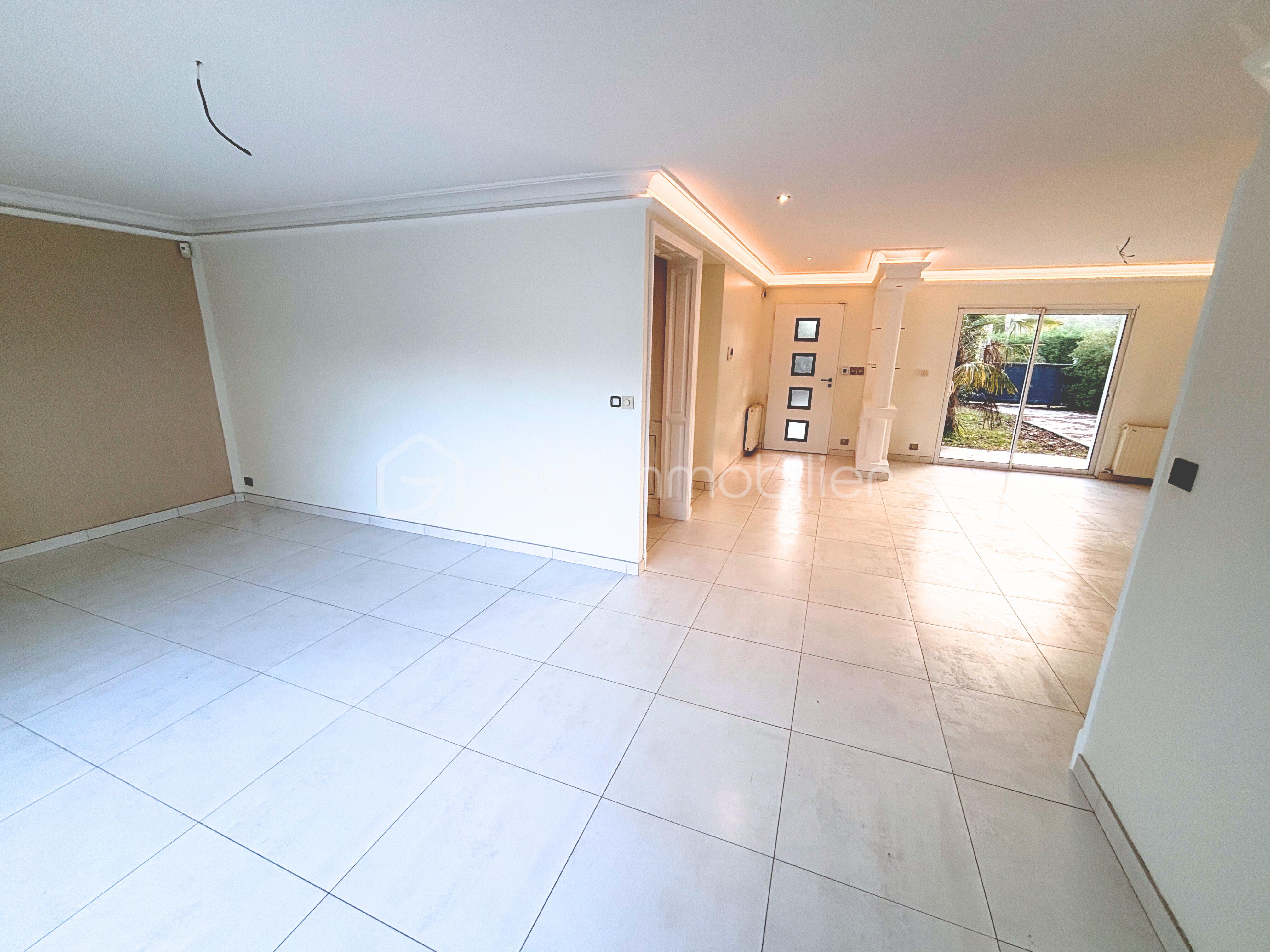 Maison contemporaine de 186 m² - 5.jpg