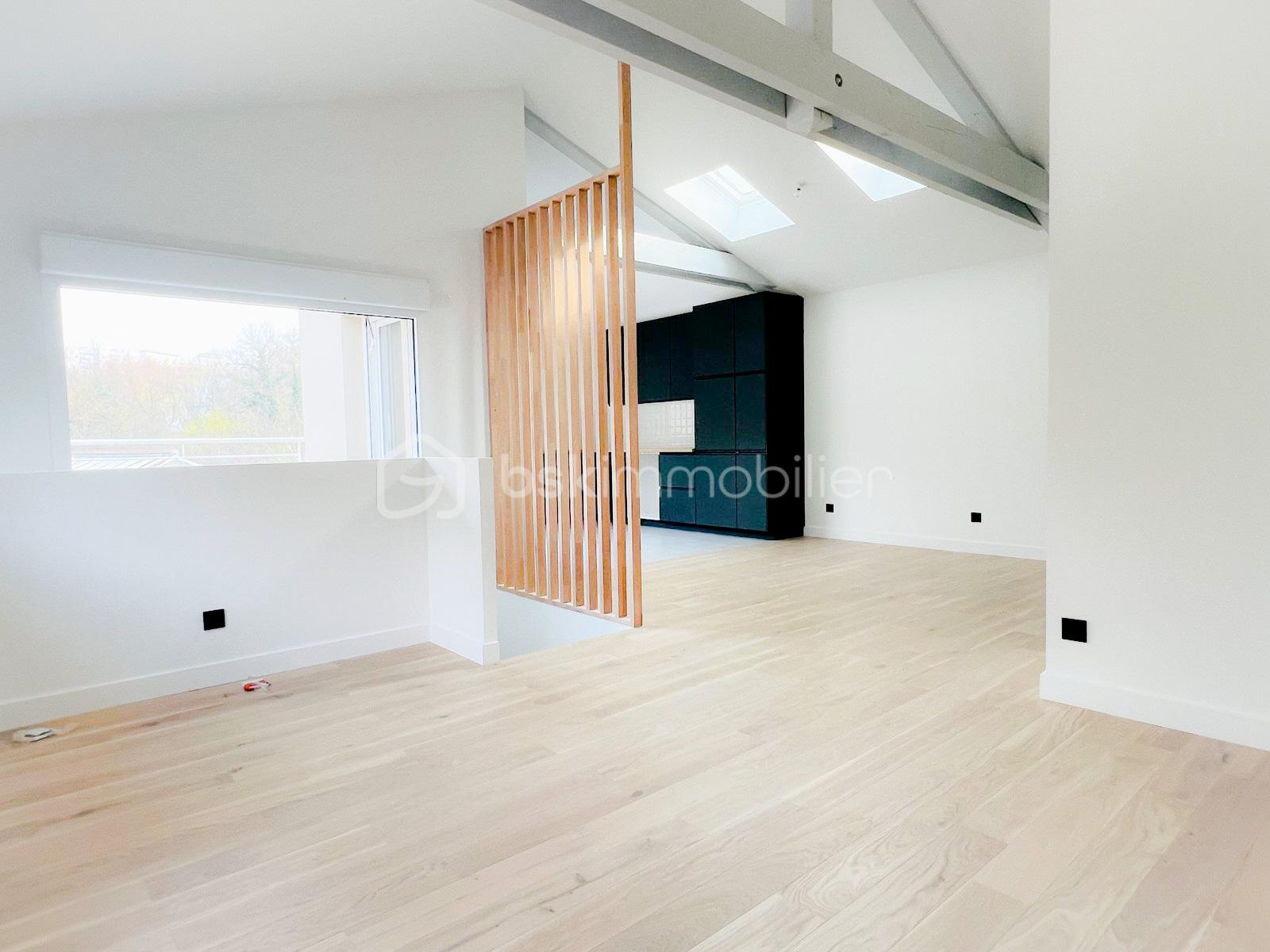 Maison de 97,03 m² - SEJOUR AVEC CUISINE EN ARRIERE 2.jpg