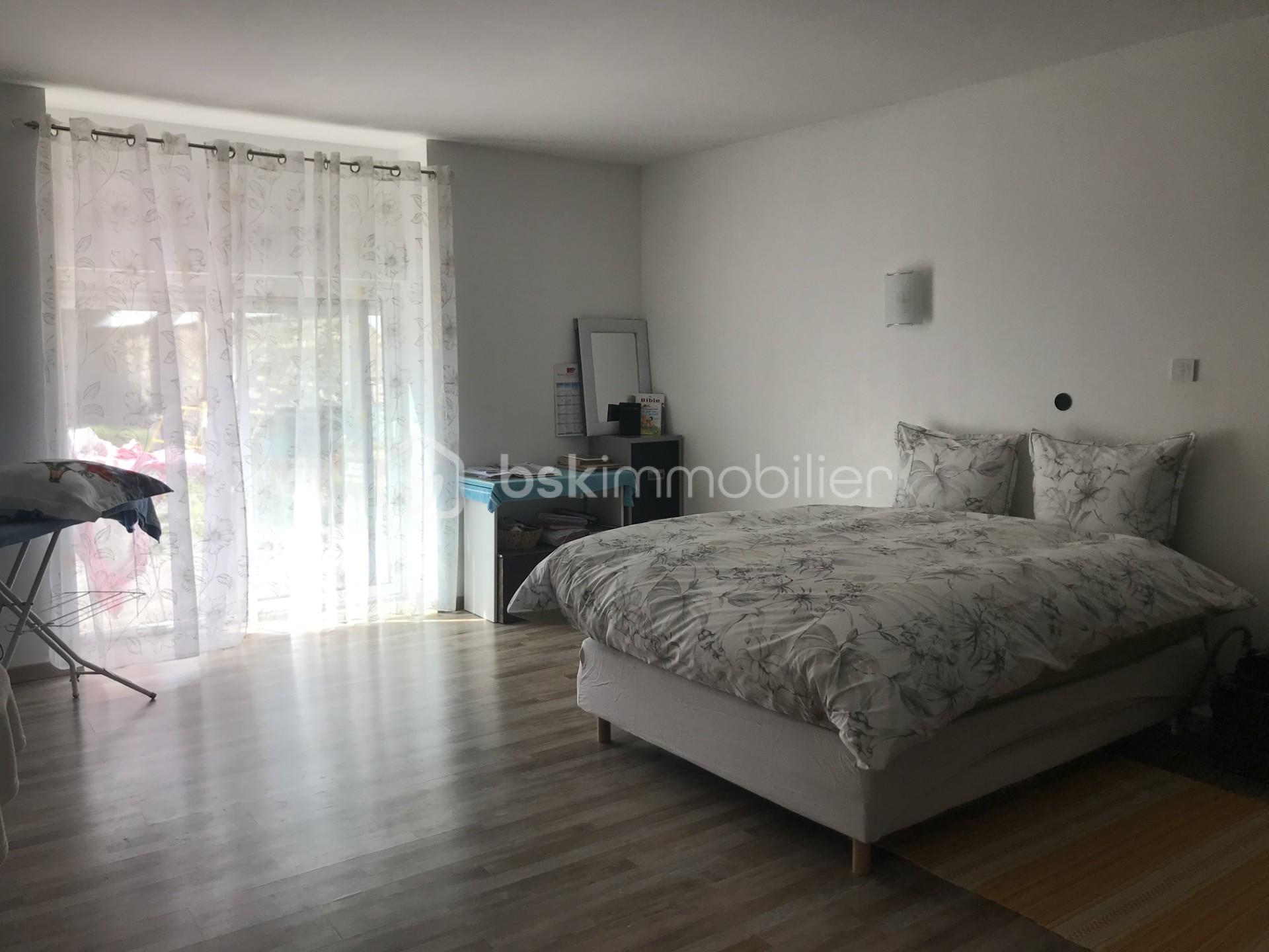 Maison de 197 m² - thumbnail_IMG_3640.jpg