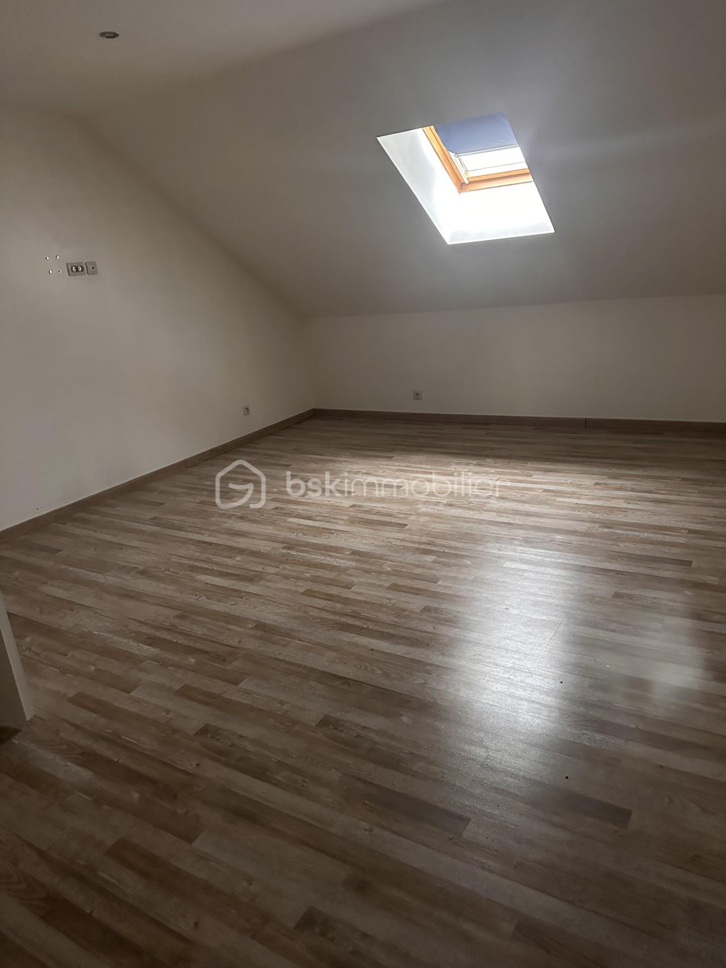 Maison de 197 m² - thumbnail_image8.jpg