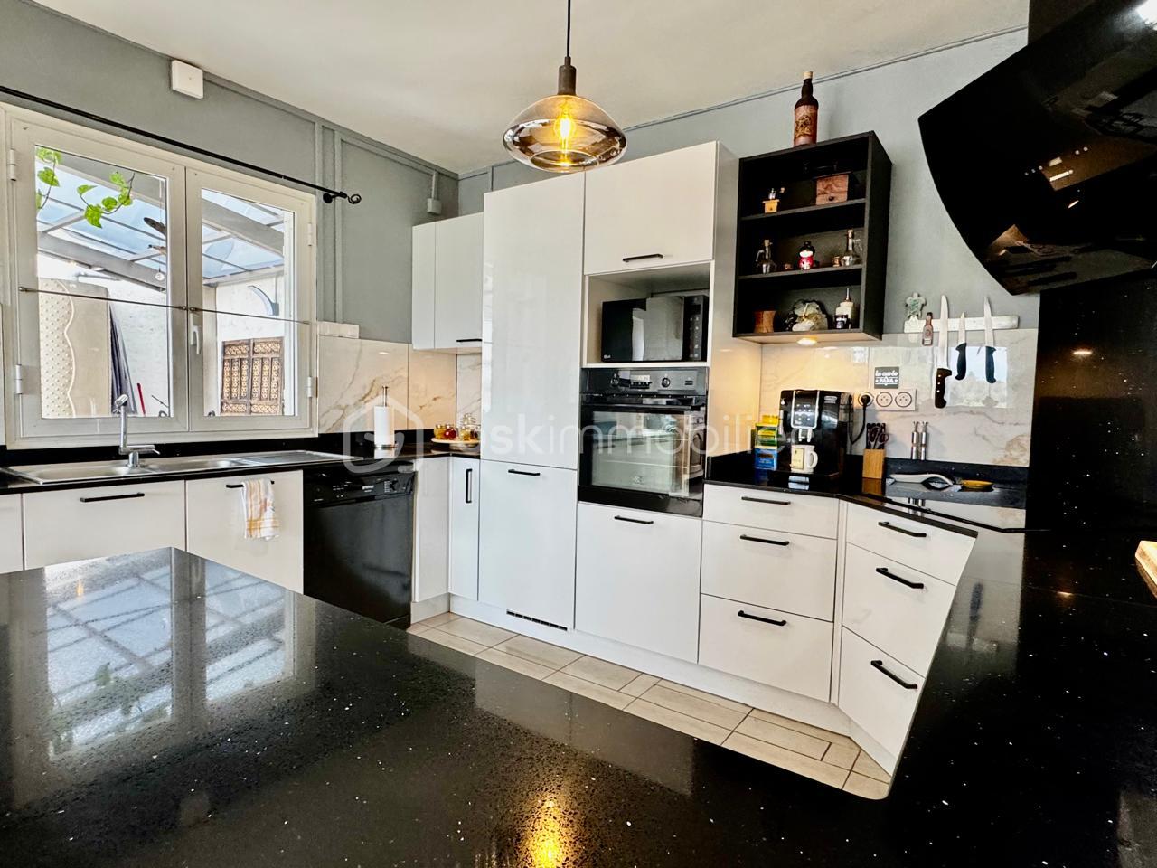 Maison de 115 m² - IMG-20251106-WA0014.jpg