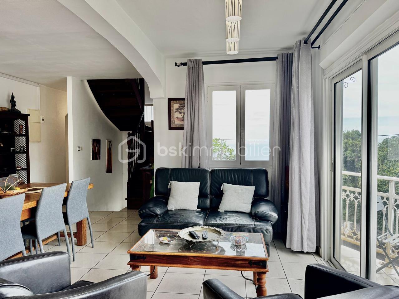 Maison de 115 m² - IMG-20251106-WA0004.jpg